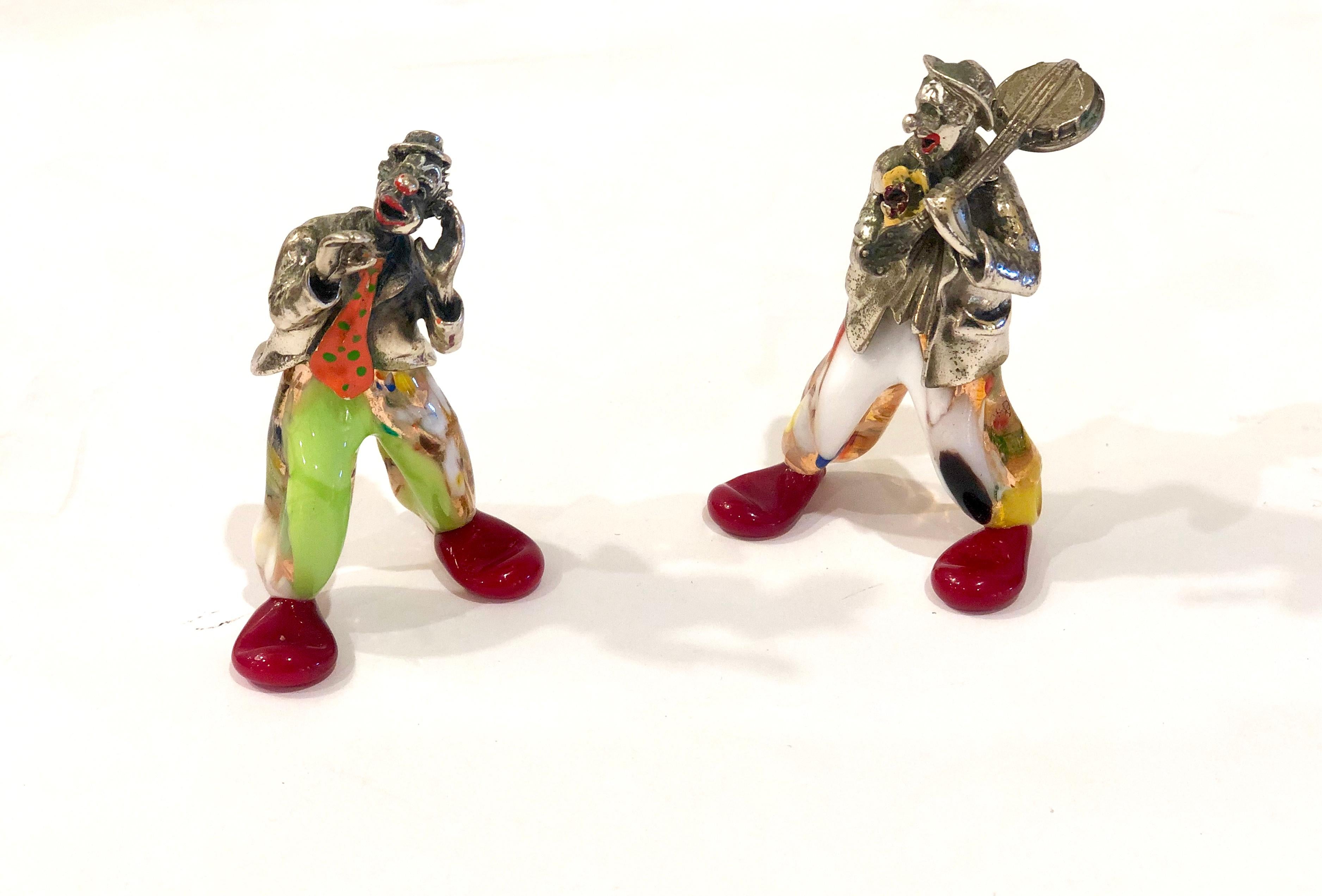 italien Paire de clowns musiciens en verre de Murano et argent sterling par Vittorio Angini en vente