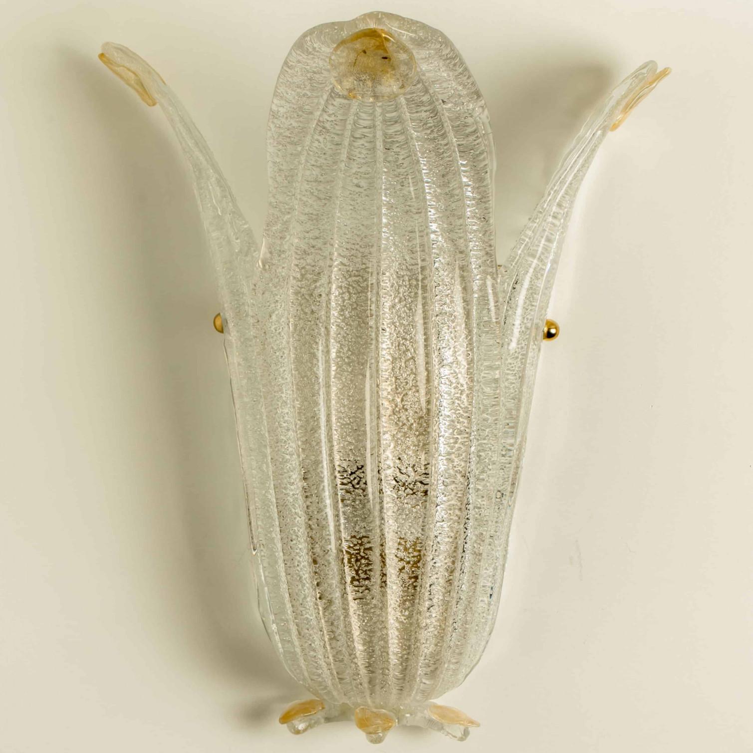 20th Century Pair of Murano Glass and Wall Sconces in Style of Barovier & Toso, Italy 1970 For Sale