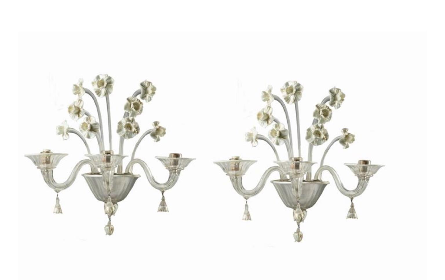 Pair of Murano glass appliques with metal structure.
Prod. Venini, Italy, ca. 1930.

Biography
Born on Murano in 1892, Napoleone Martinuzzi was the son of an accomplished glass blower. He attended the Belle Arti in Venice and was part of the Ca’