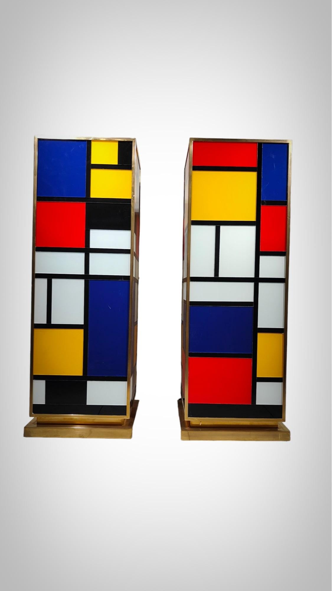20th Century Pair Of Piet Mondrian Glass Bases Pedestals Columns For Sale
