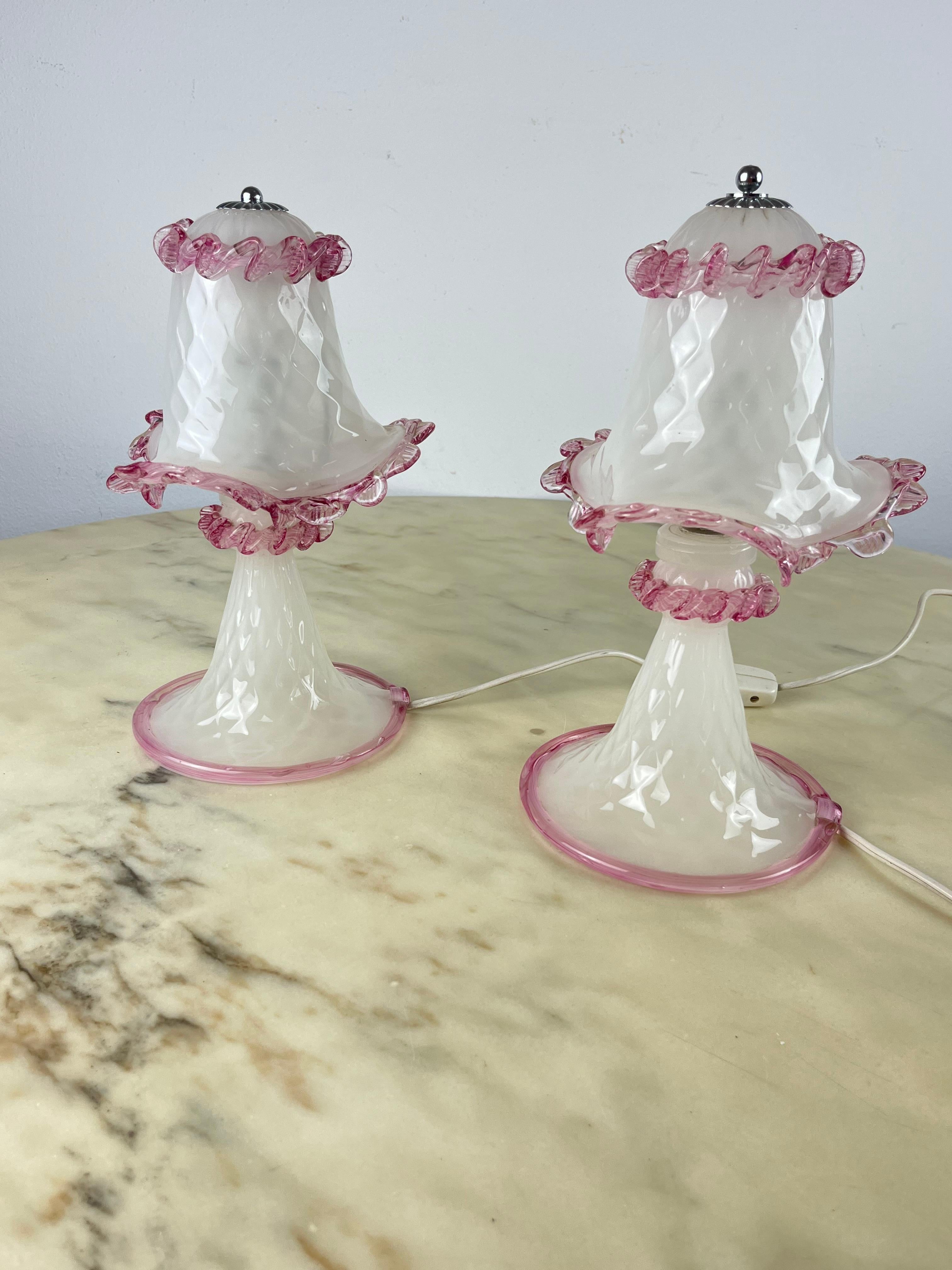 Italian Pair of Murano Glass Bedside Lamps, Italy, 1980s For Sale
