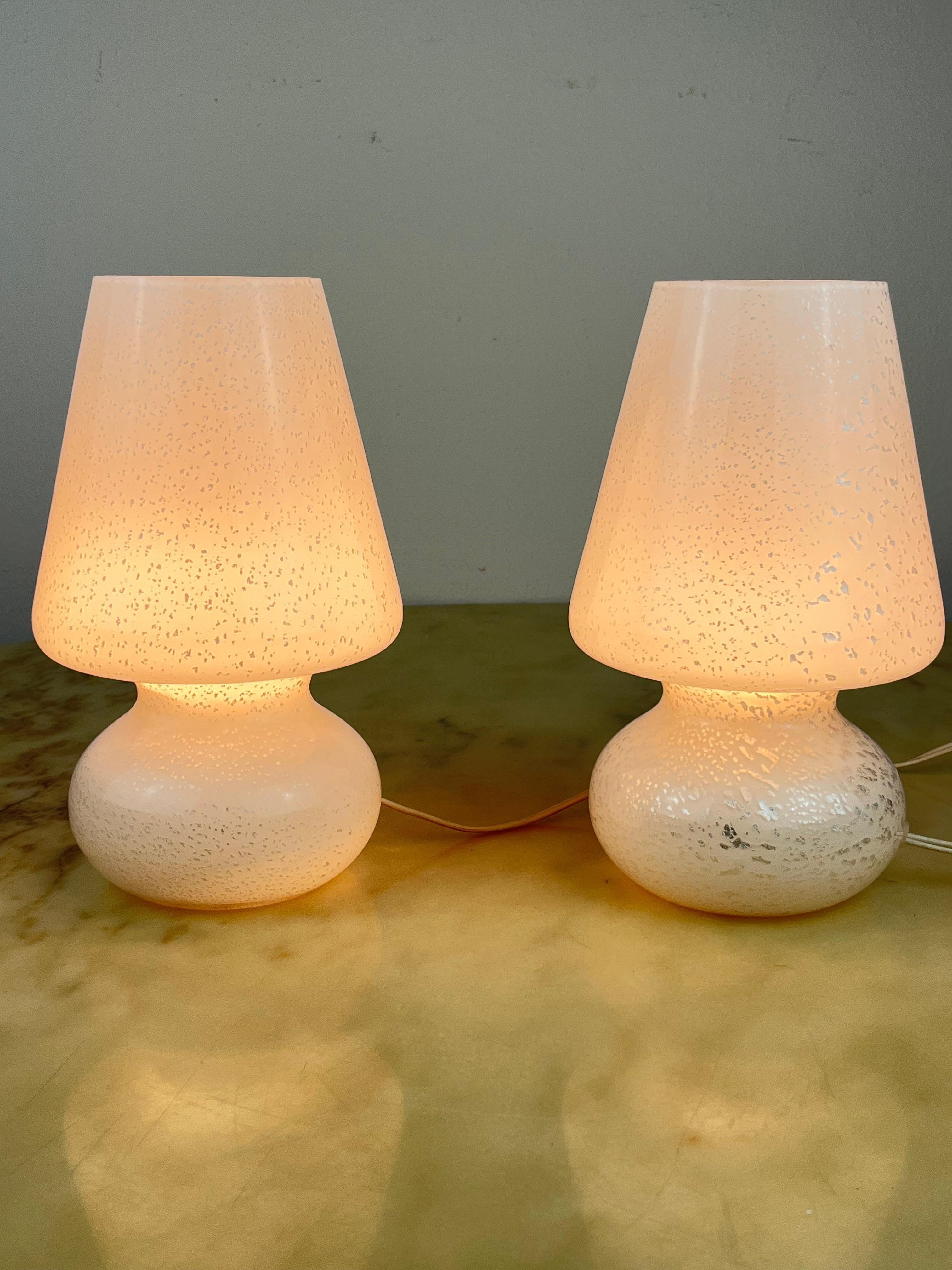Pair of Murano Glass Bedside Lamps, Italy, 1980s In Good Condition For Sale In Palermo, IT