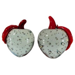 Pair of Murano glass bicolor apples with bulicante.
