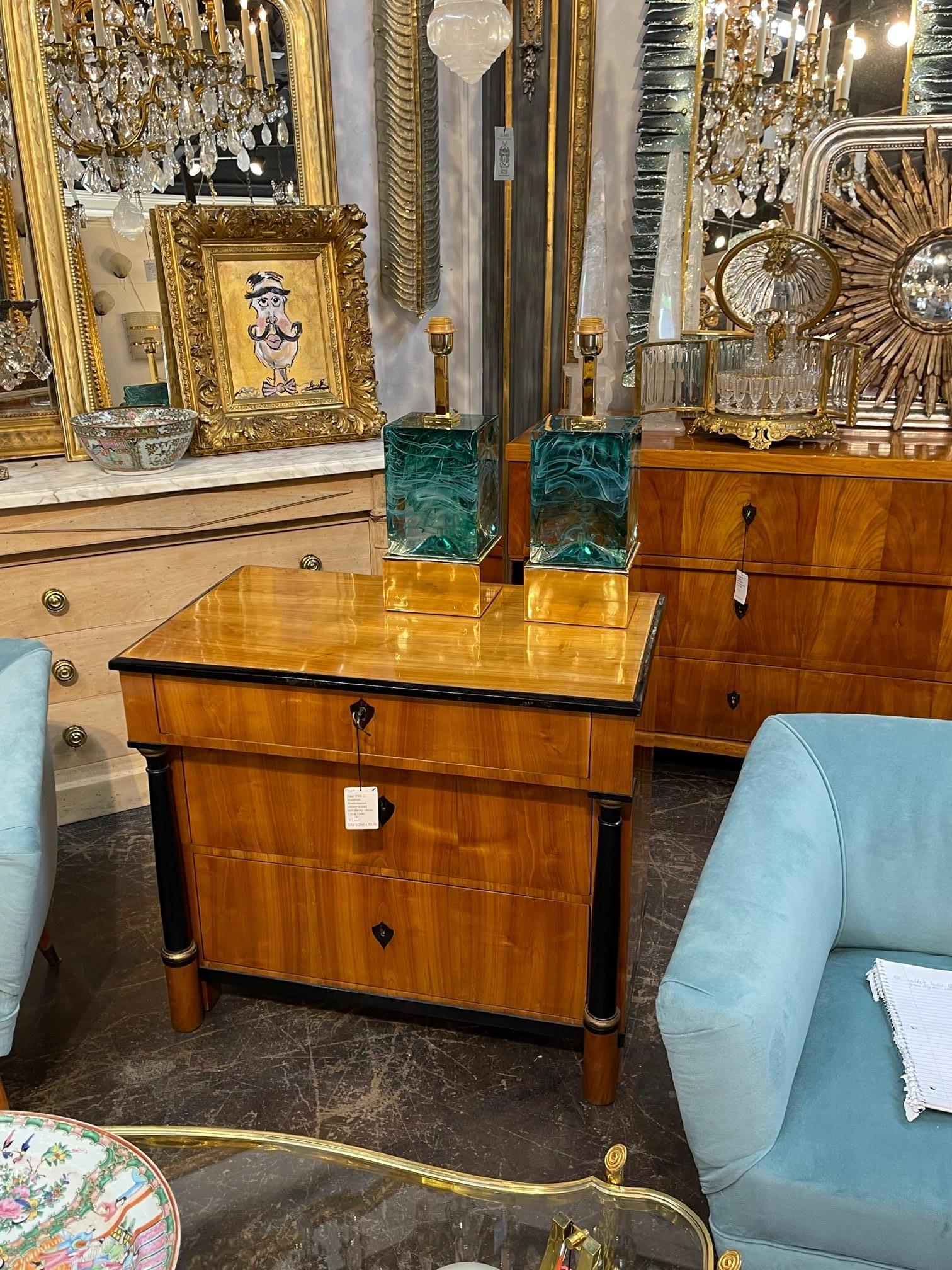 XXIe siècle et contemporain Paire de lampes à blocs en verre de Murano vert en vente