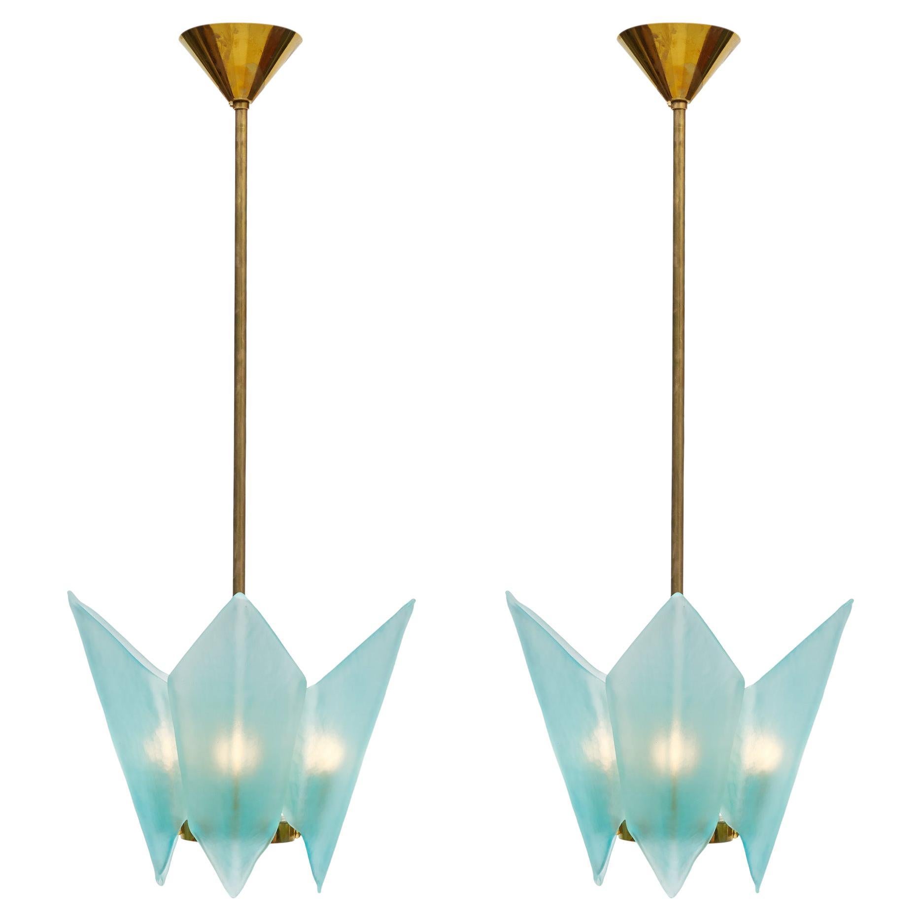 Paire de pendentifs bleus en verre de Murano en vente