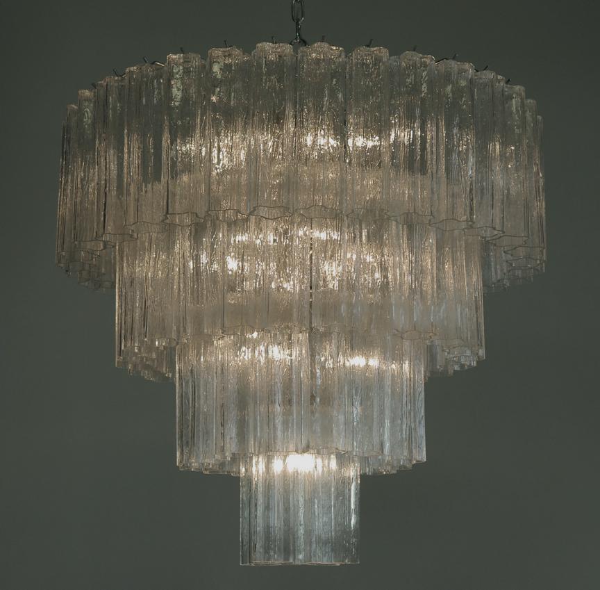 Pair of Murano Glass Chandeliers in the of Style Toni Zuccheri for Venini In Excellent Condition For Sale In Budapest, HU