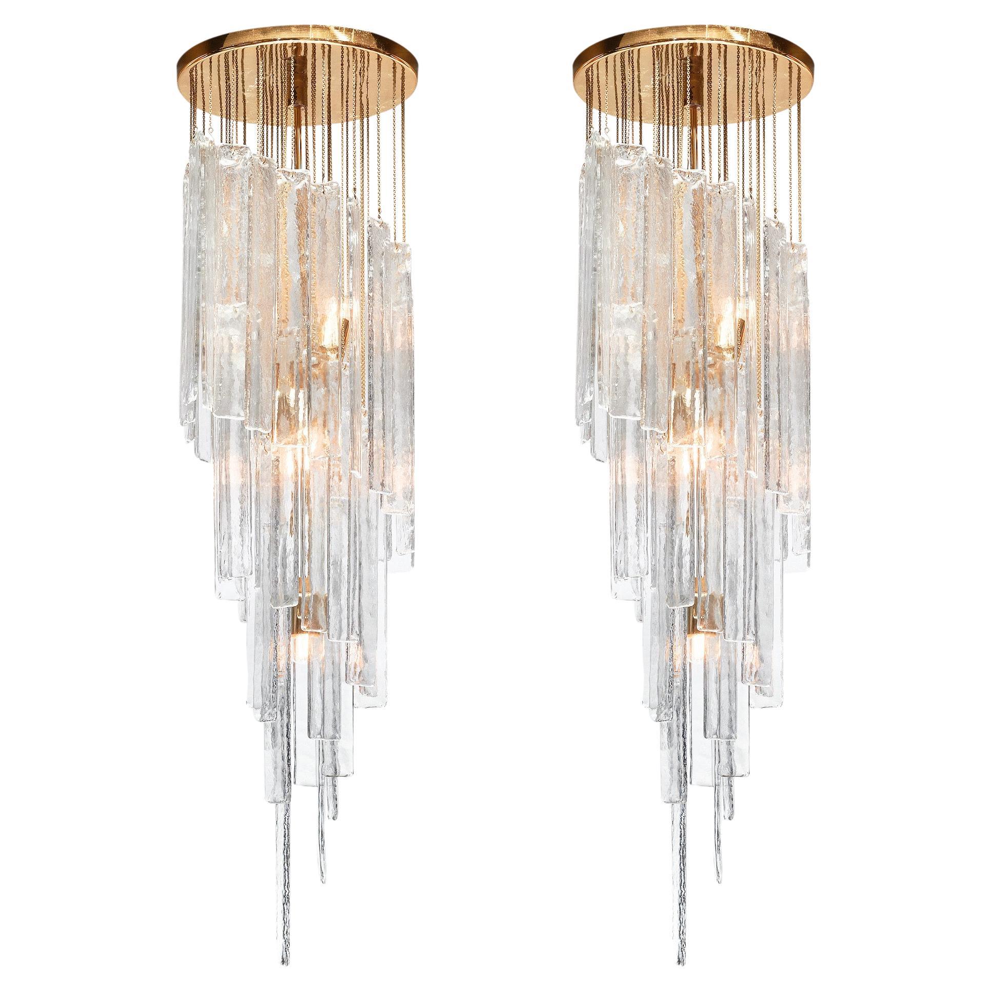 Coppia di lampadari in vetro di Murano nello stile di Mazzega Murano in vendita