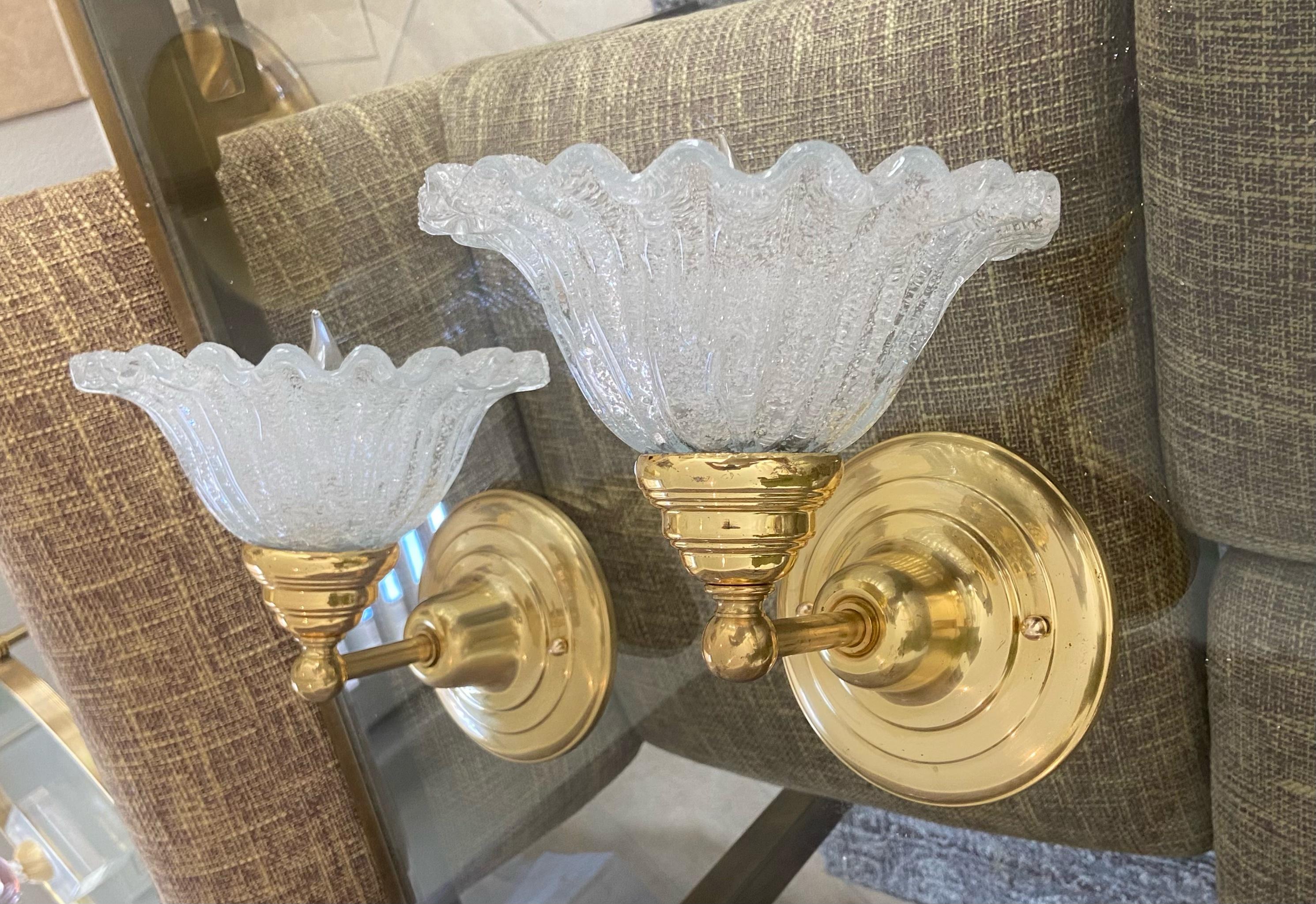 Italian Pair of Murano Glass Clear Textured Brass Wall Sconces