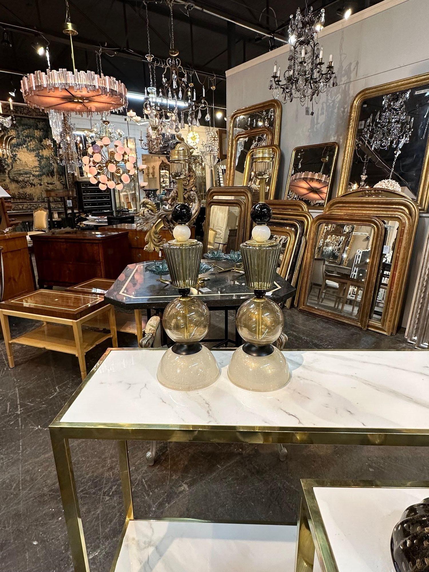 Paire de lampes à composants en verre de Murano Bon état - En vente à Dallas, TX