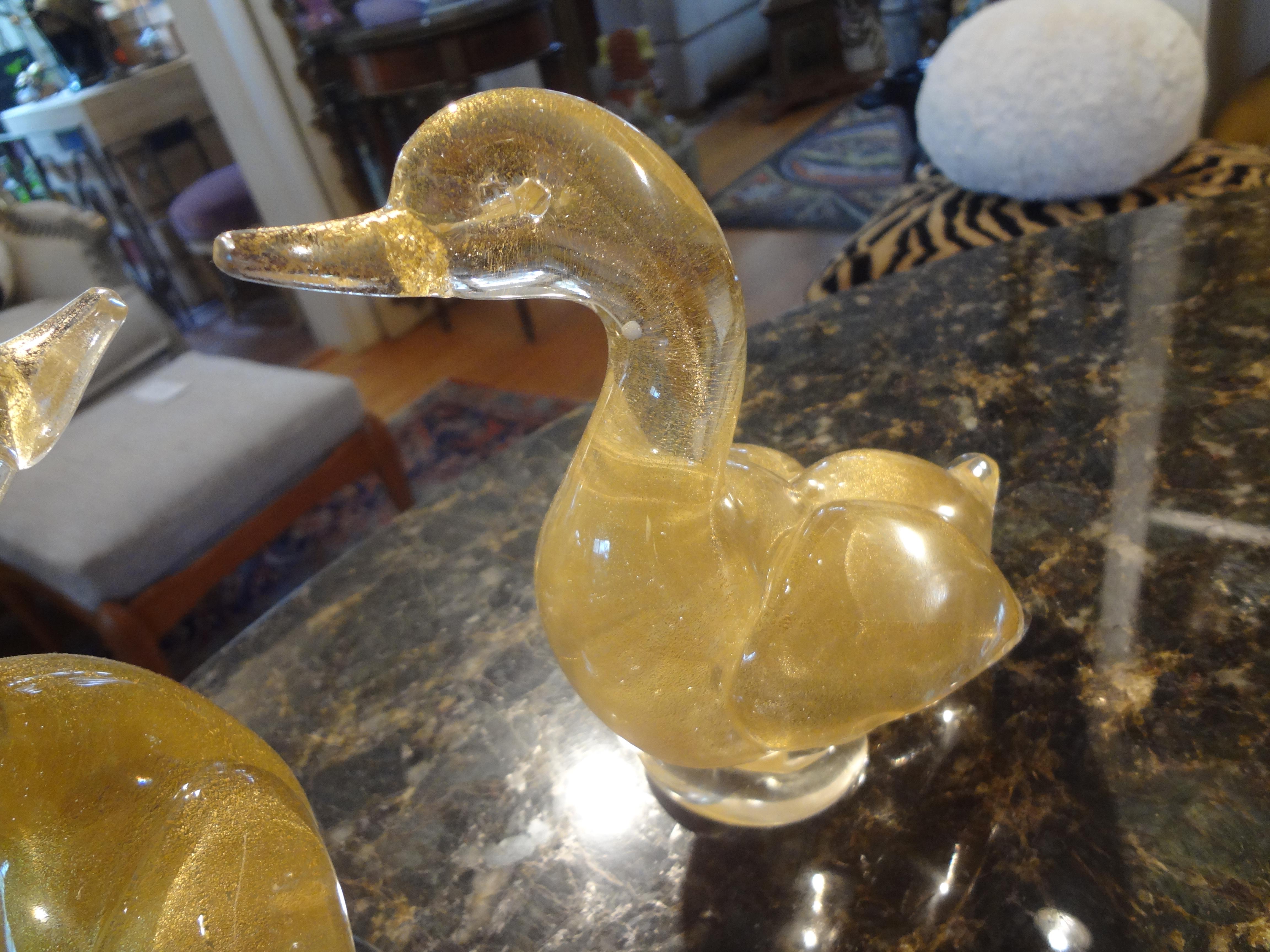 Pair of Murano Glass Ducks by Fratelli In Good Condition For Sale In Houston, TX