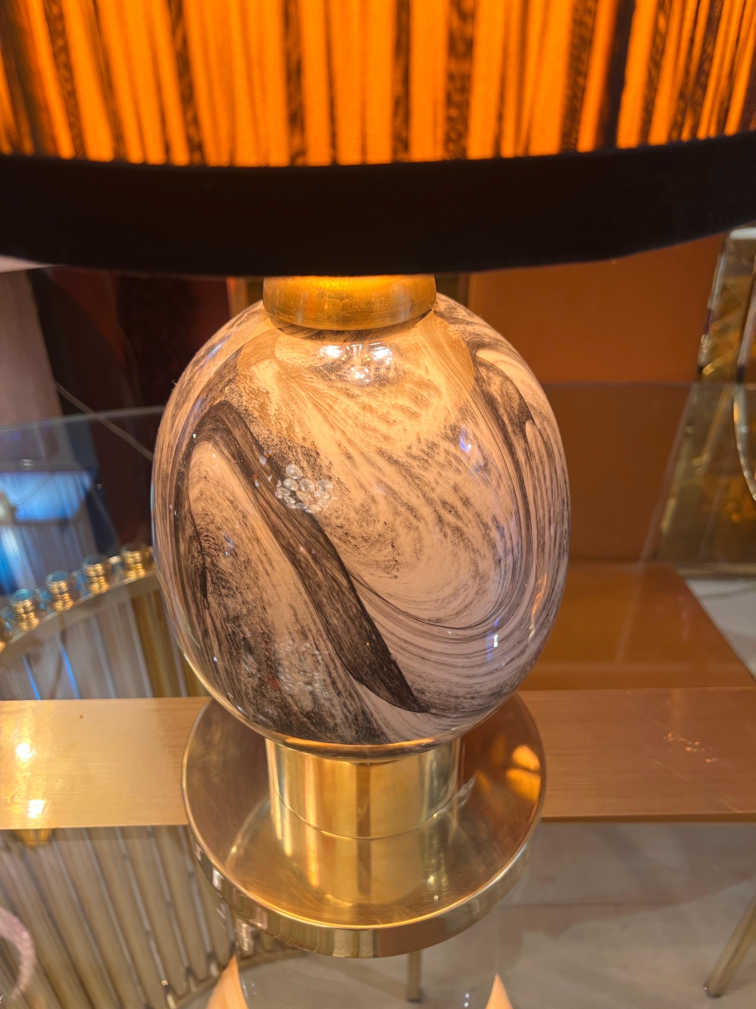 Paar eiförmige Murano Glas Marmor-Effekt mit unseren zwei Töne Lampenschirme 1970 im Angebot 9
