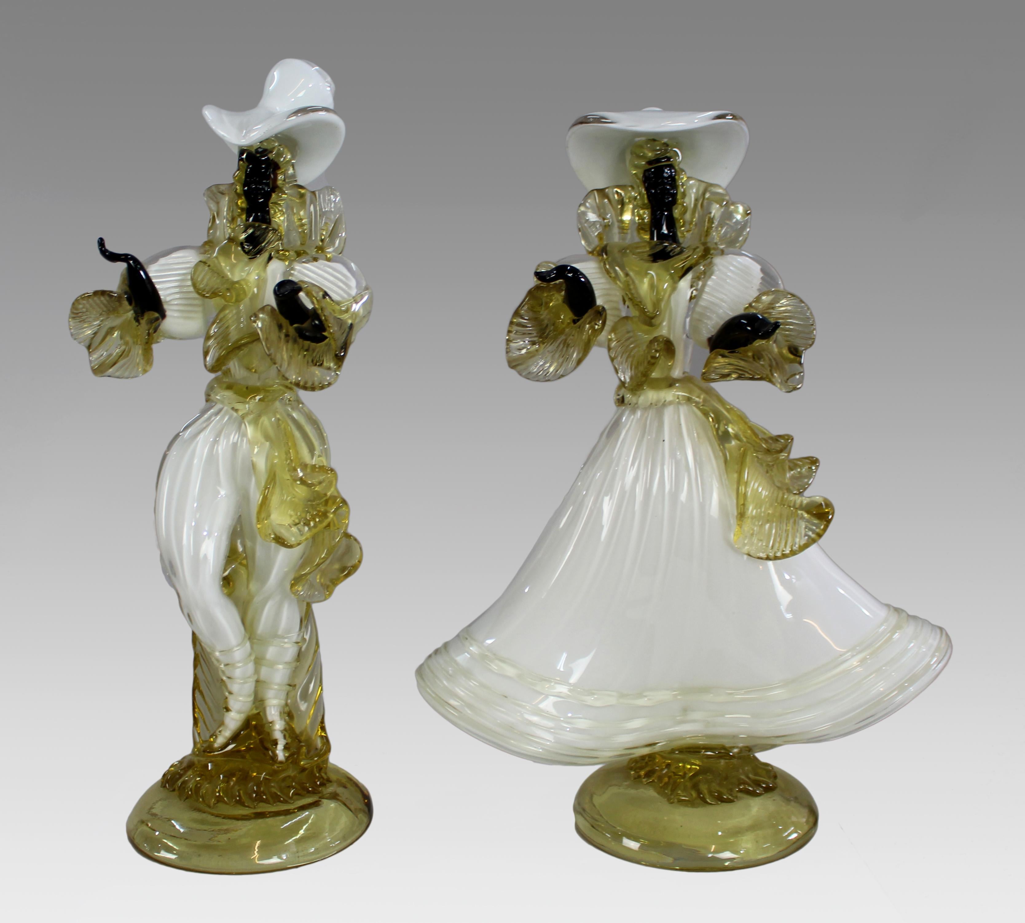 Pair of Murano glass figures by Cesare Toffolo


Late 20th c.

Murano, Italy

Created by the artist Cesare Toffolo

Measures: Height: 36 cm (14 in) & 37 cm (14 1/2 in)

Very good condition commensurate with age
 

Offered for sale a