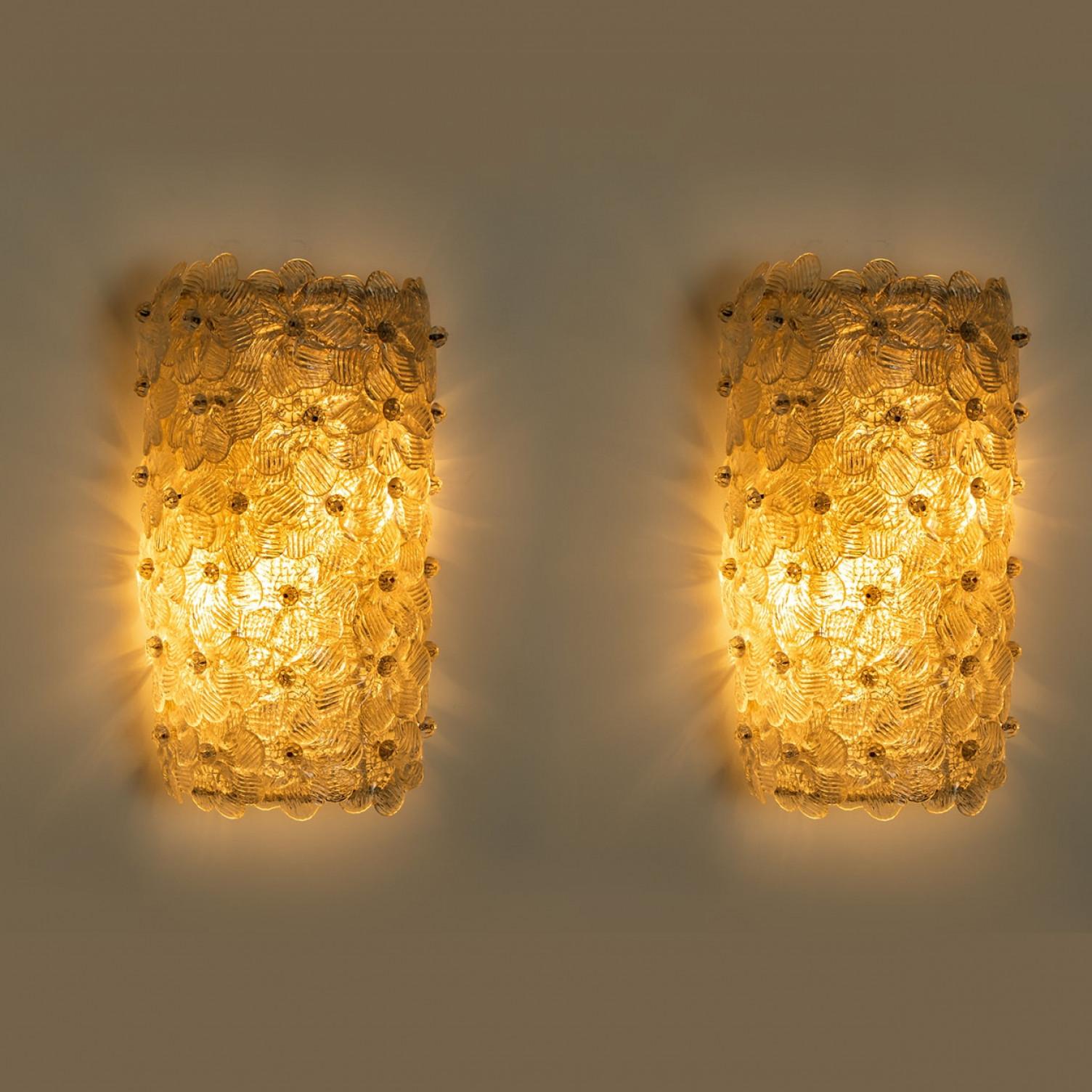 20th Century Pair of  Murano Glass Floral Wall Sconces, Italy 1960s For Sale