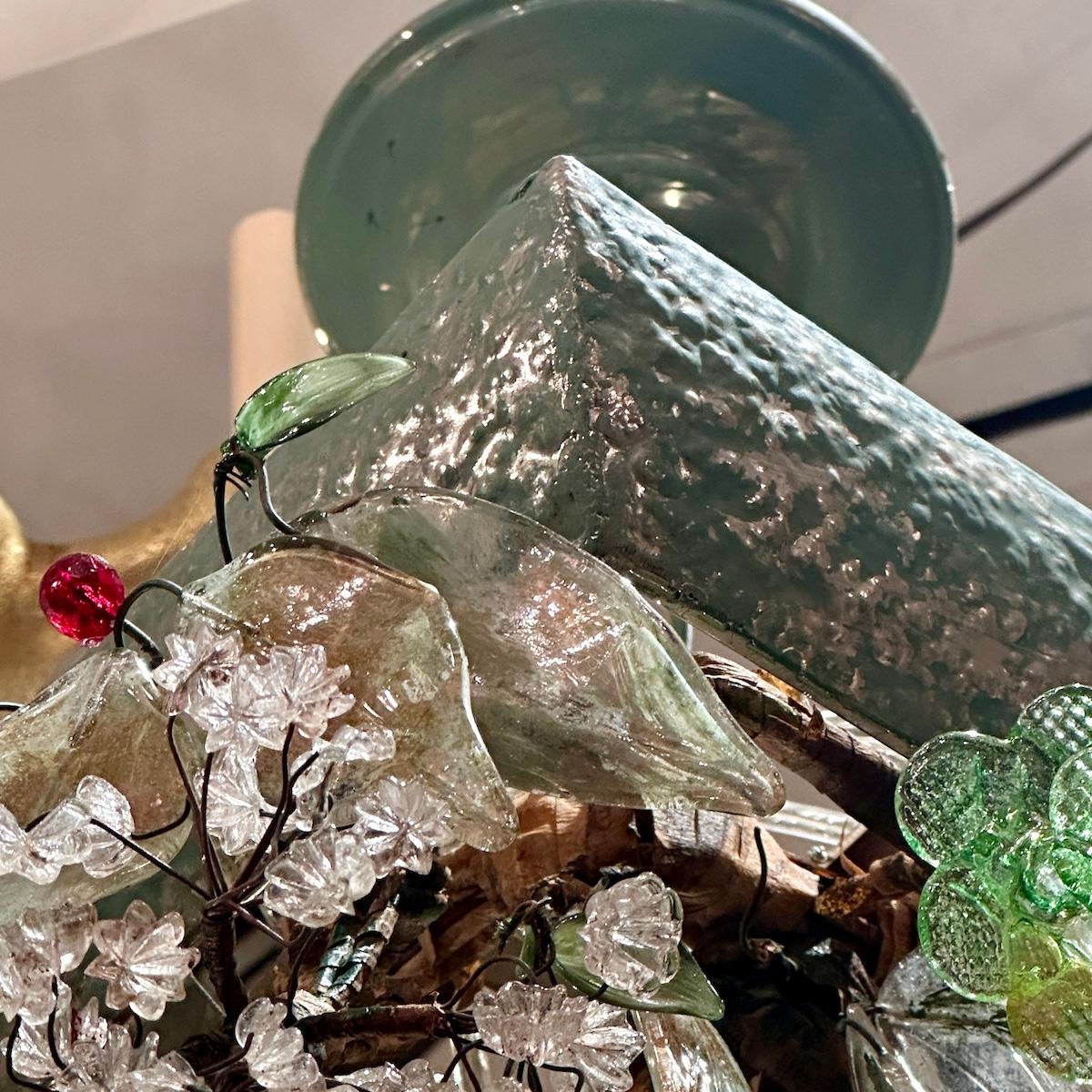Metallo Coppia di lampade a fogliame in vetro di Murano, vendute singolarmente in vendita