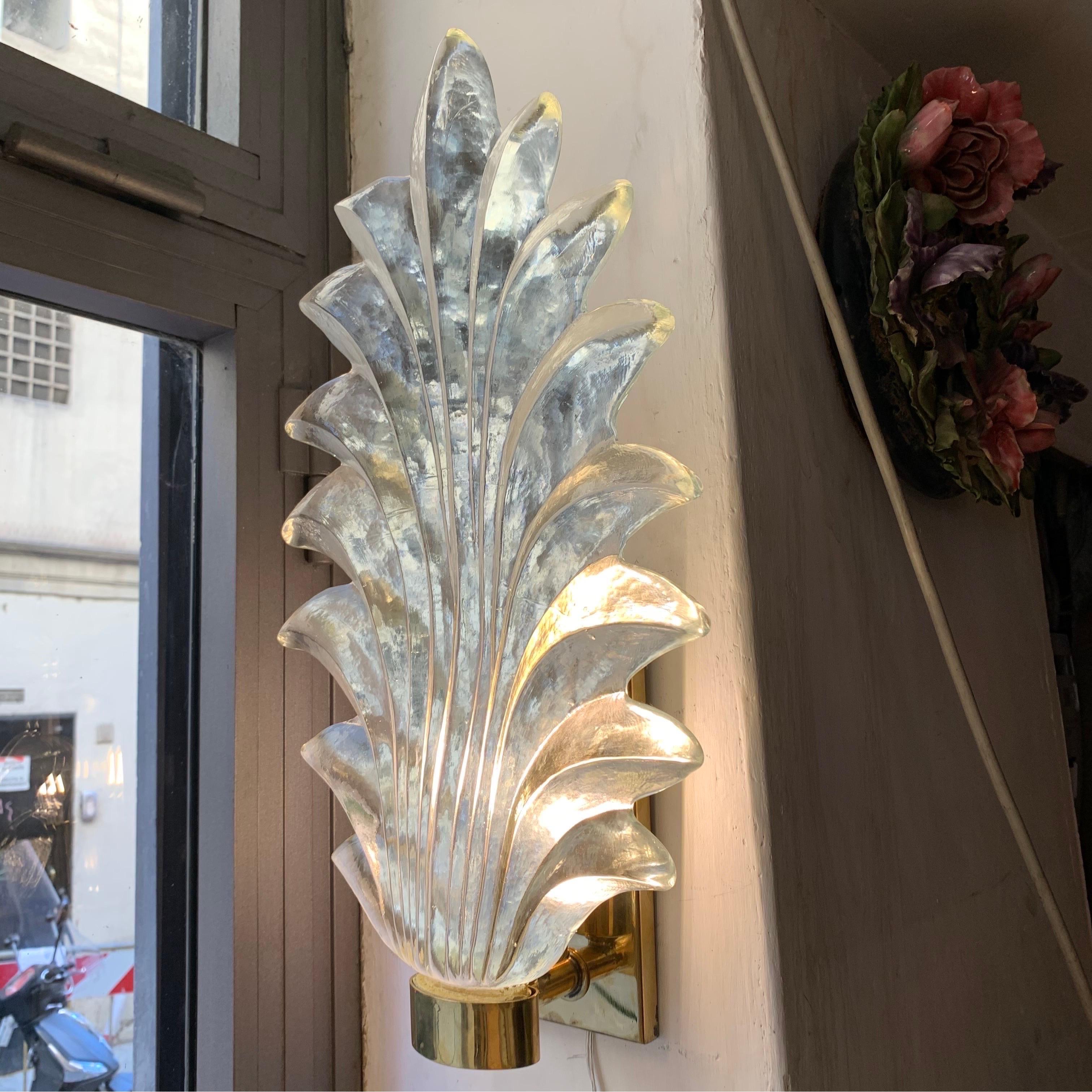 Mid-20th Century Pair of Clear Murano Glass  Leaf Sconces, 1940s For Sale