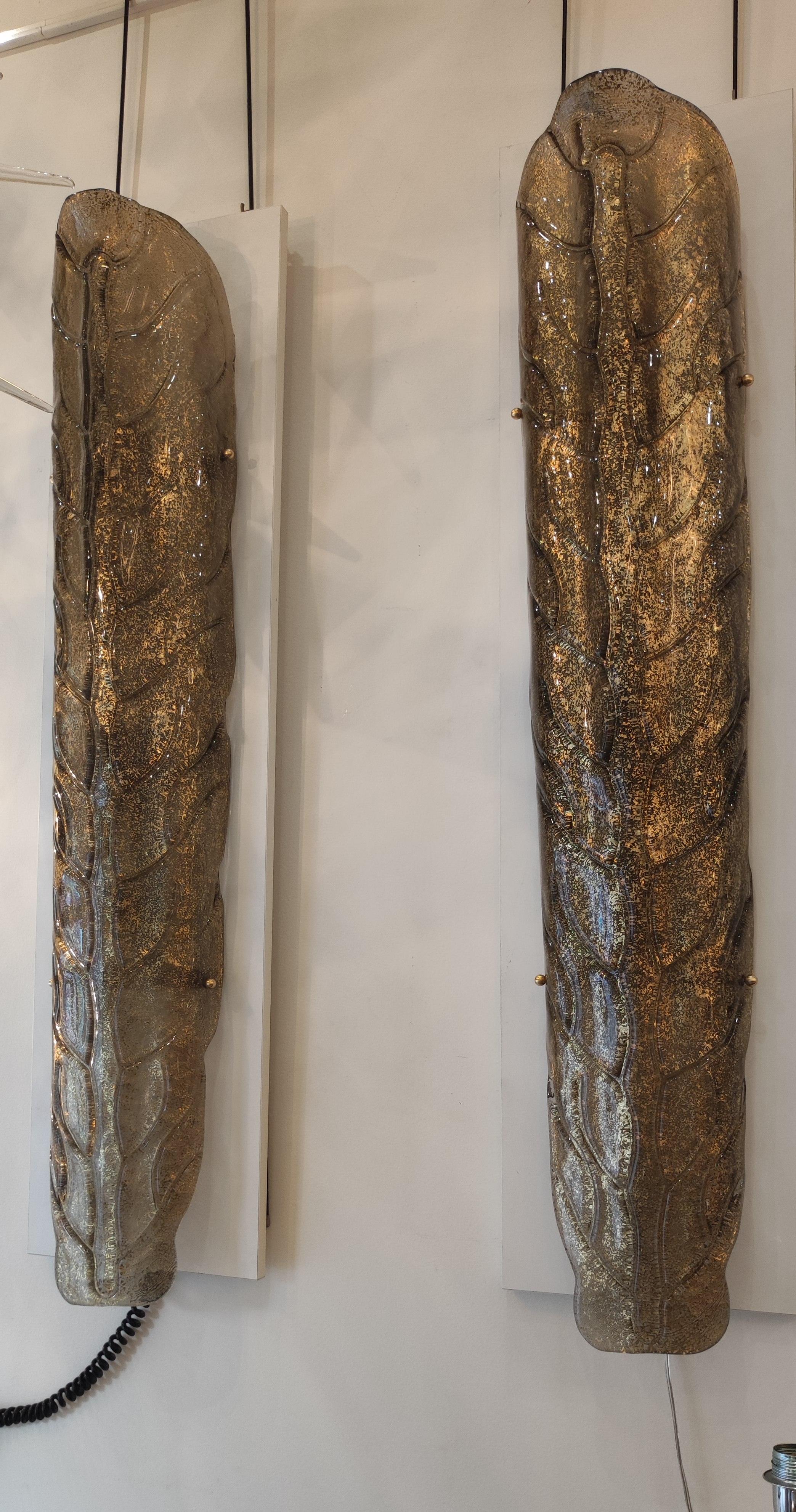 Wandleuchter aus Muranoglas mit goldenen Blättern, Paar im Angebot 1