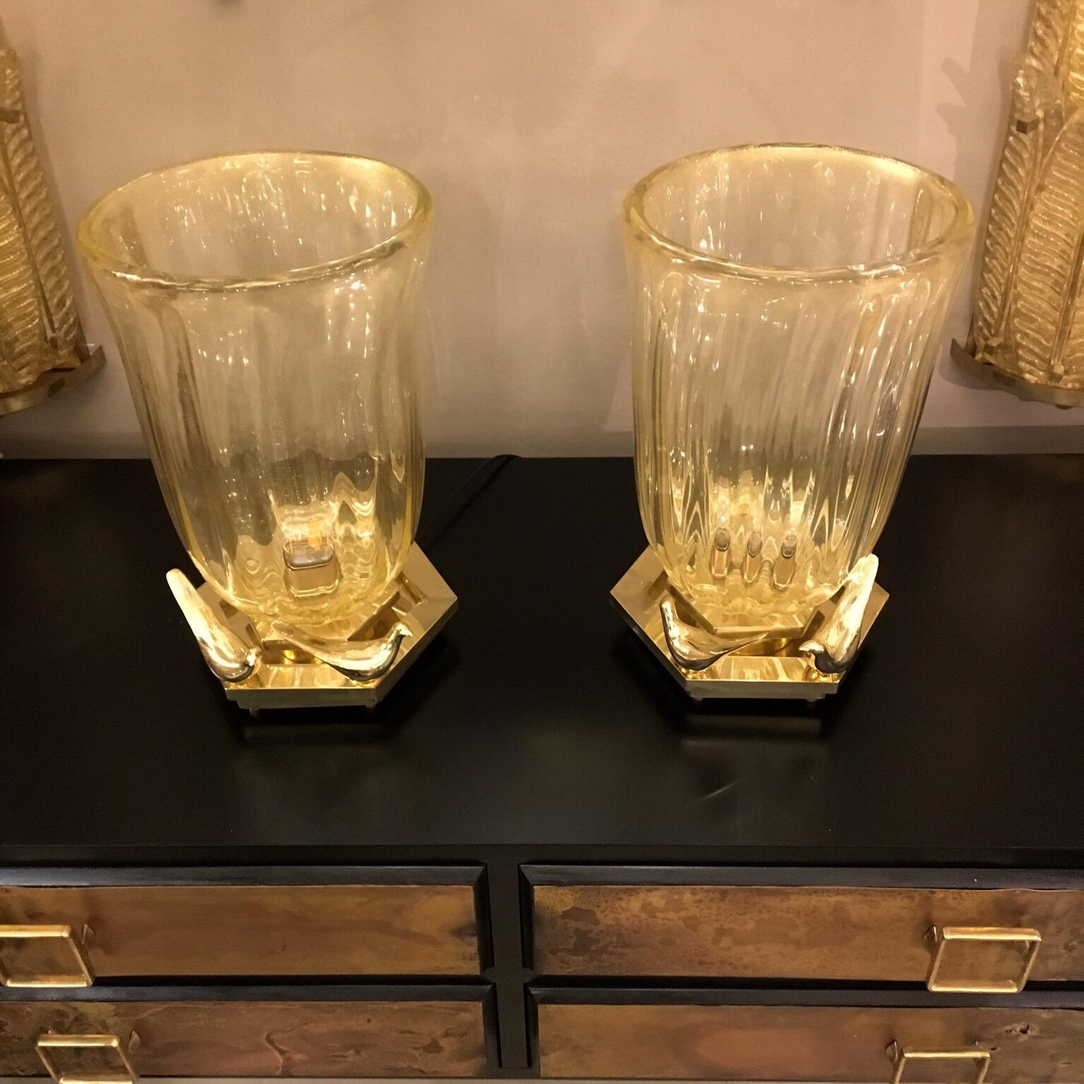 Pair of Murano Glass Infused with Gold Flecks Brass Base with Brass Birds, 1980s 7