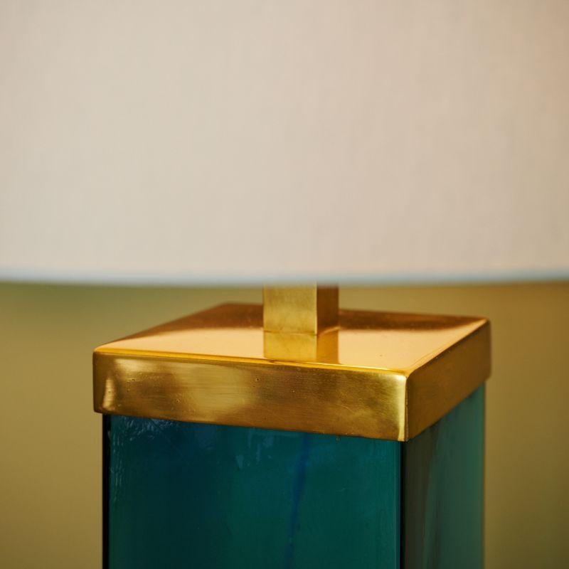 Lampen aus Muranoglas mit Glas- und Messingfassung, Paar (Europäisch) im Angebot