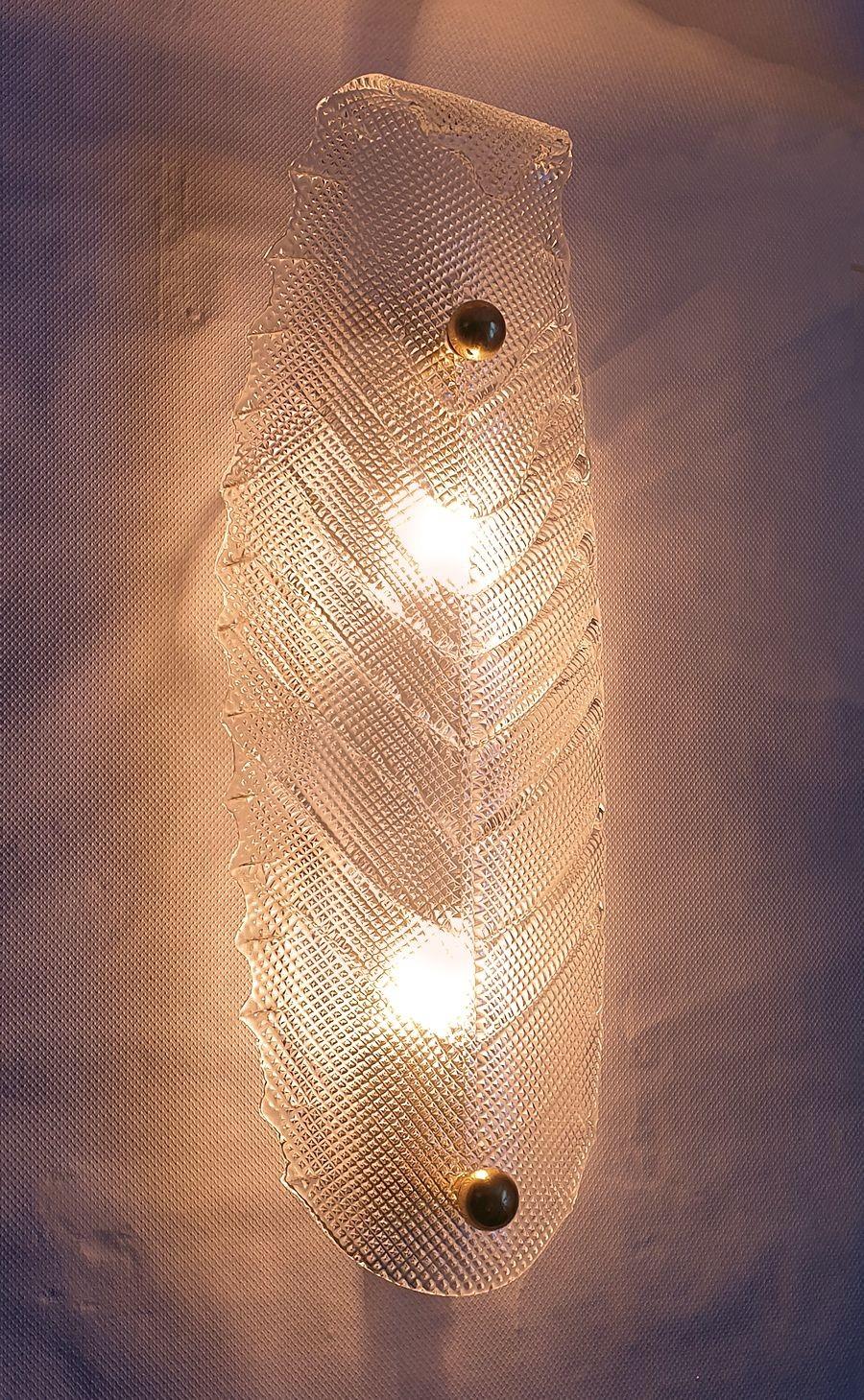 Laiton Paire d'appliques à feuilles en verre de Murano 1970 en vente