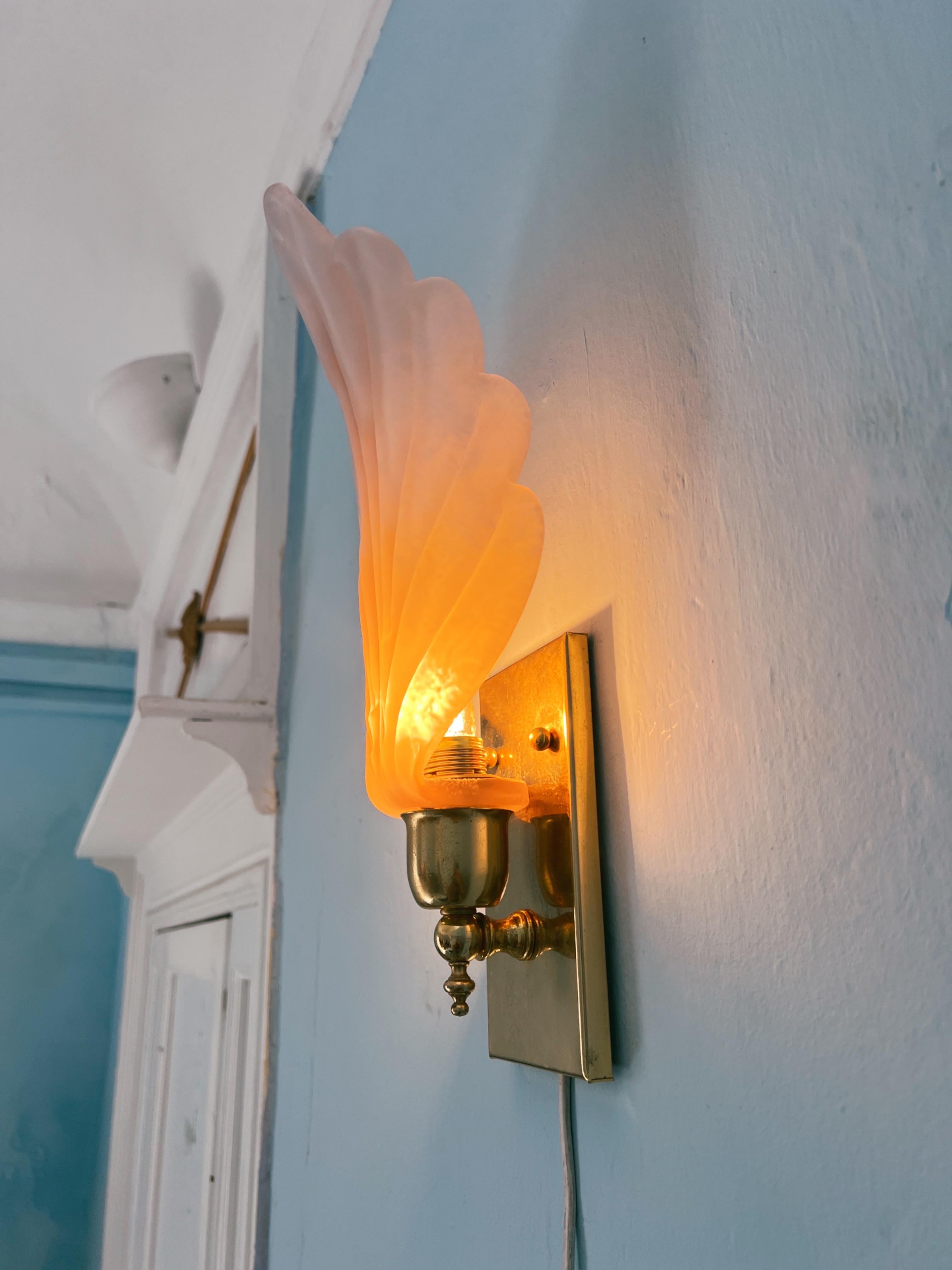 Pareja de apliques de hojas de cristal de Murano, Italia, 1970 Metal en venta