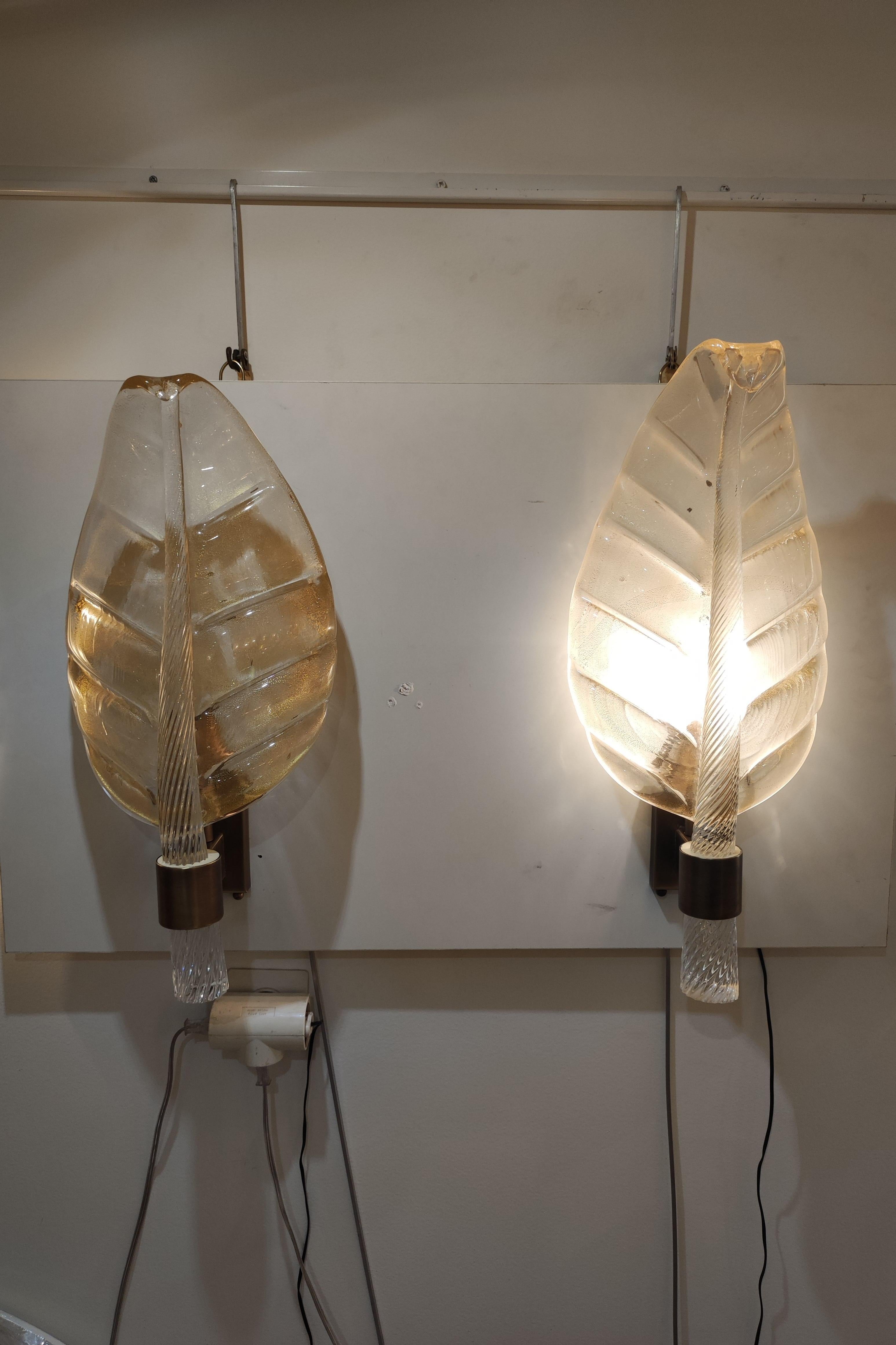 Contemporary Pair of Murano Glass Leaves Sconces in Barovier Style