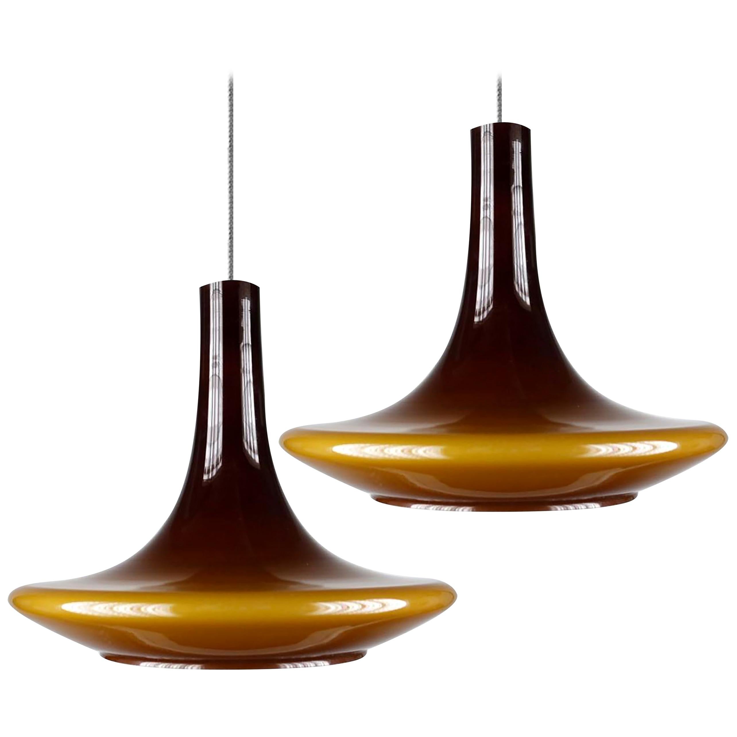 Pair of Murano Glass Pendant Lights, 1960s In Good Condition In Rijssen, NL