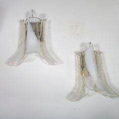 Pair of Murano glass petal sconces 1980s style of Gruppo Luce Murano