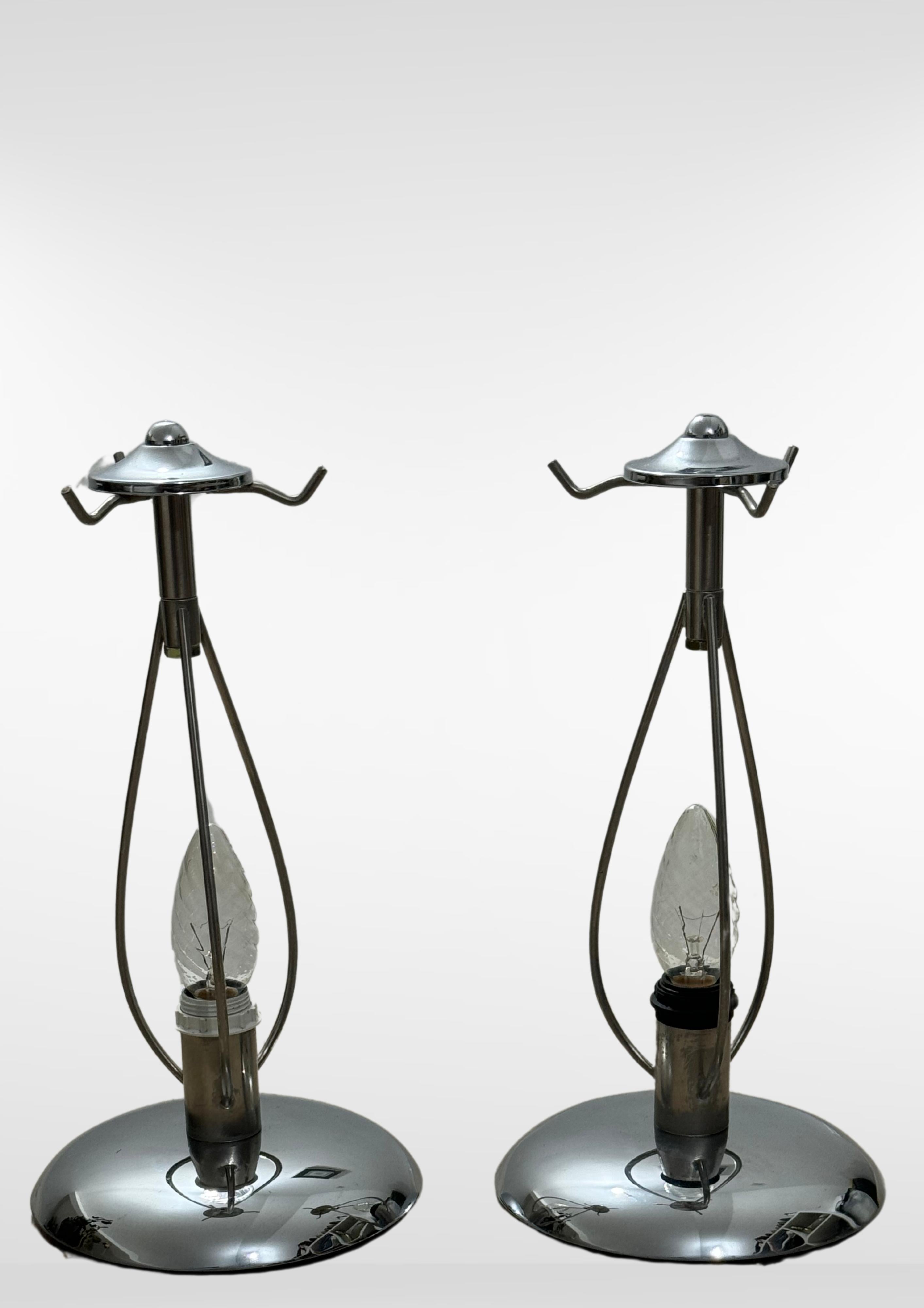 Paire de lampes de bureau à pétales en verre de Murano, ensemble de 2 lampes à fleurs en verre vénitien en vente 4