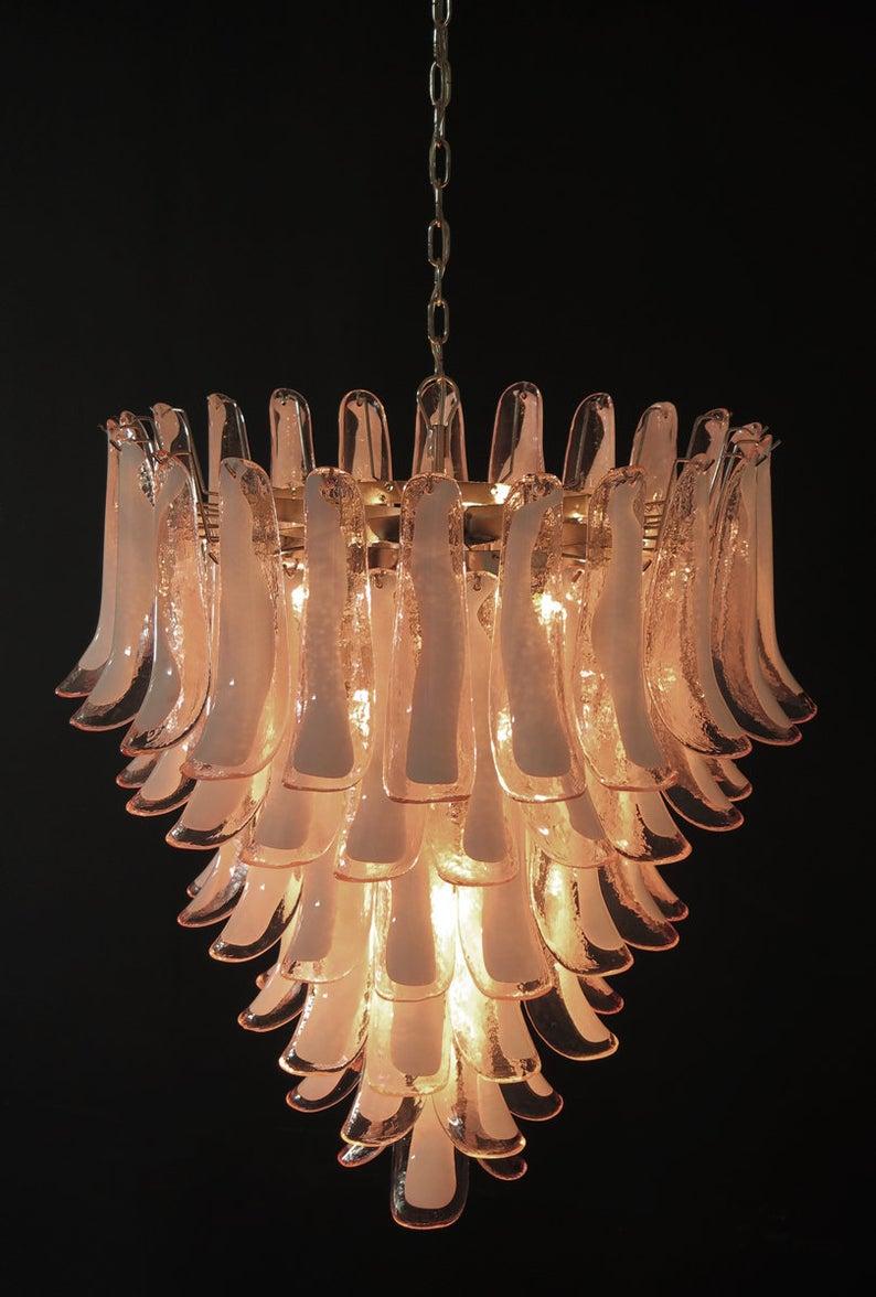 Murano Glass Pink and White Petal Sumptuous Chandeliers, Italy, 1980s For Sale 4