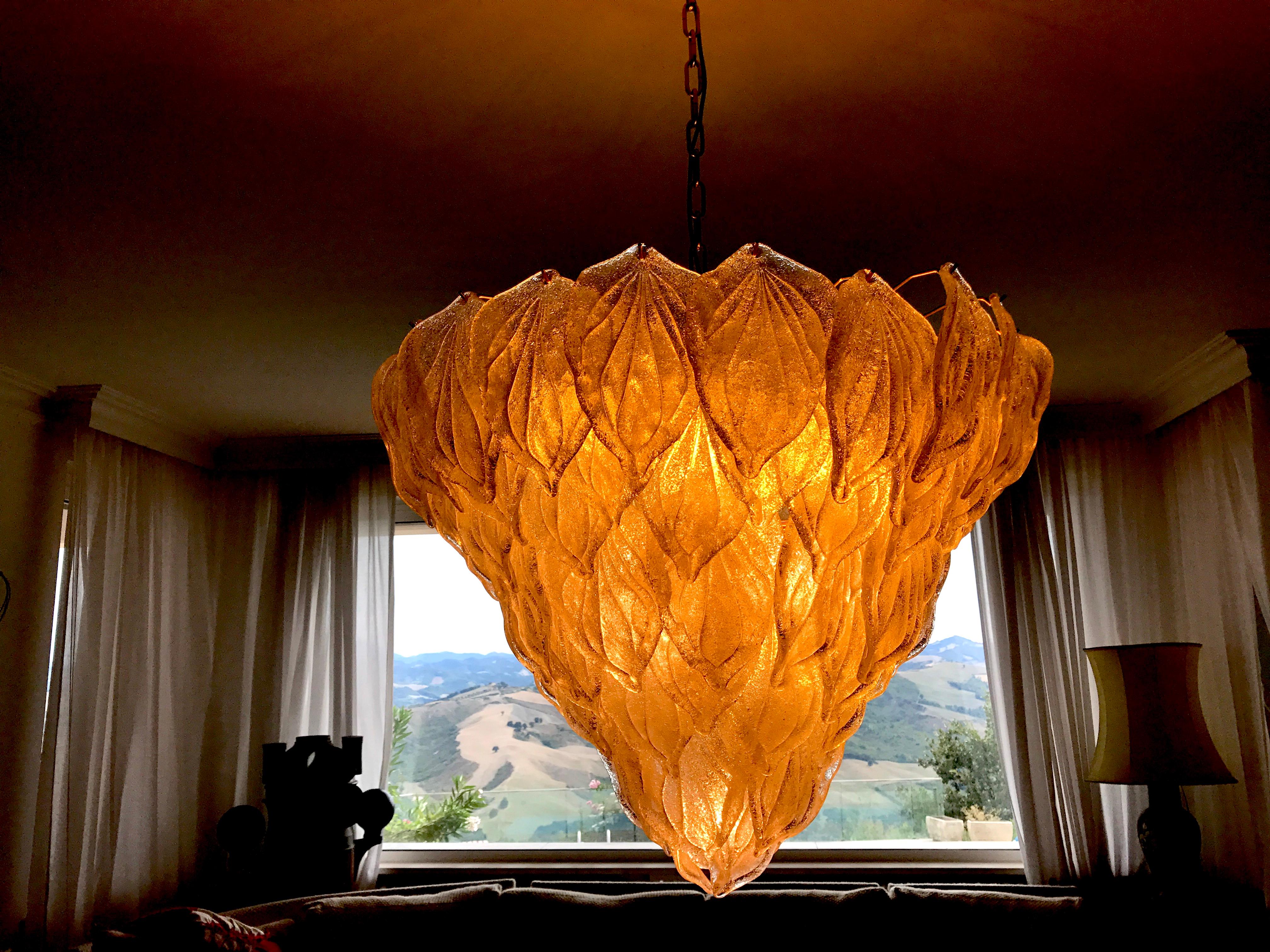 Pair of Murano Glass Polar Chandeliers Italian Modern, 1970s In Excellent Condition For Sale In Rome, IT