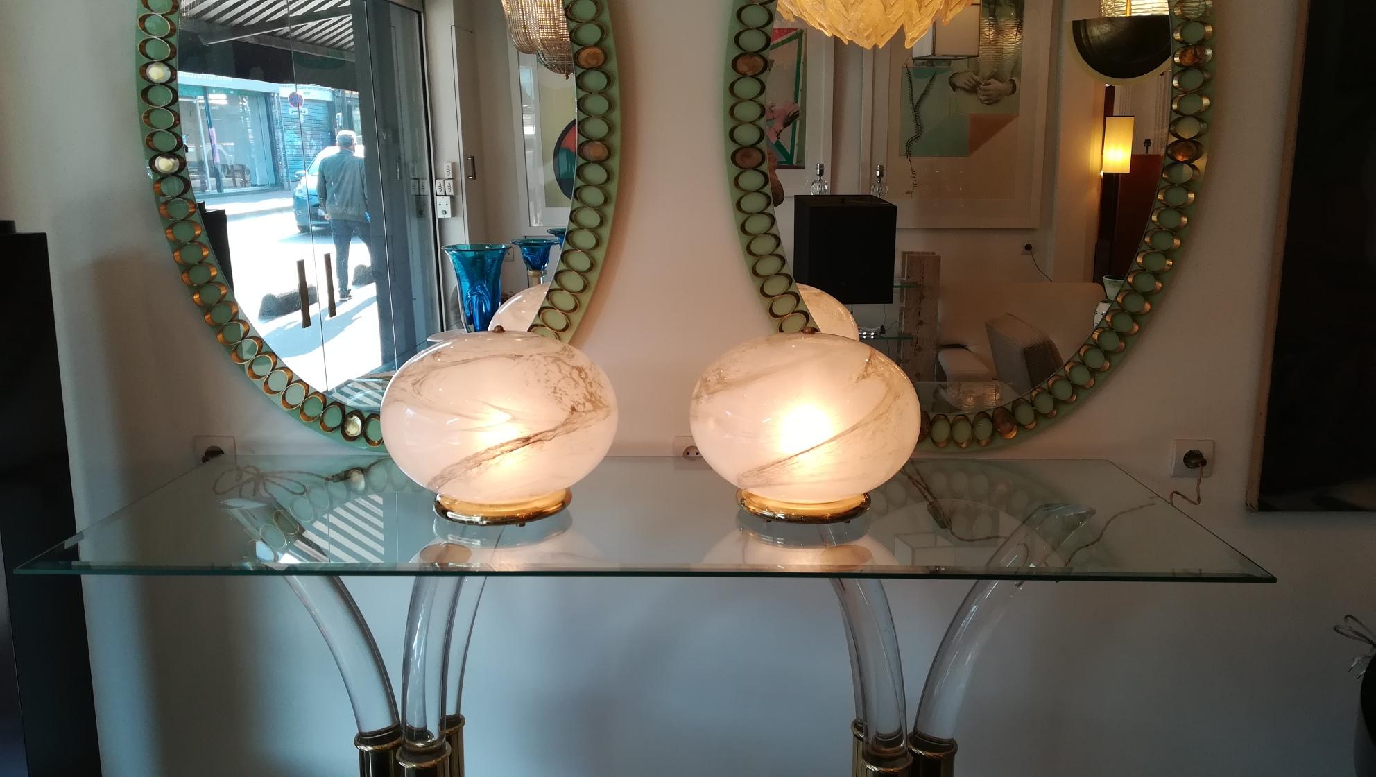 Brass Pair of Murano Glass Round Table Lamp For Sale