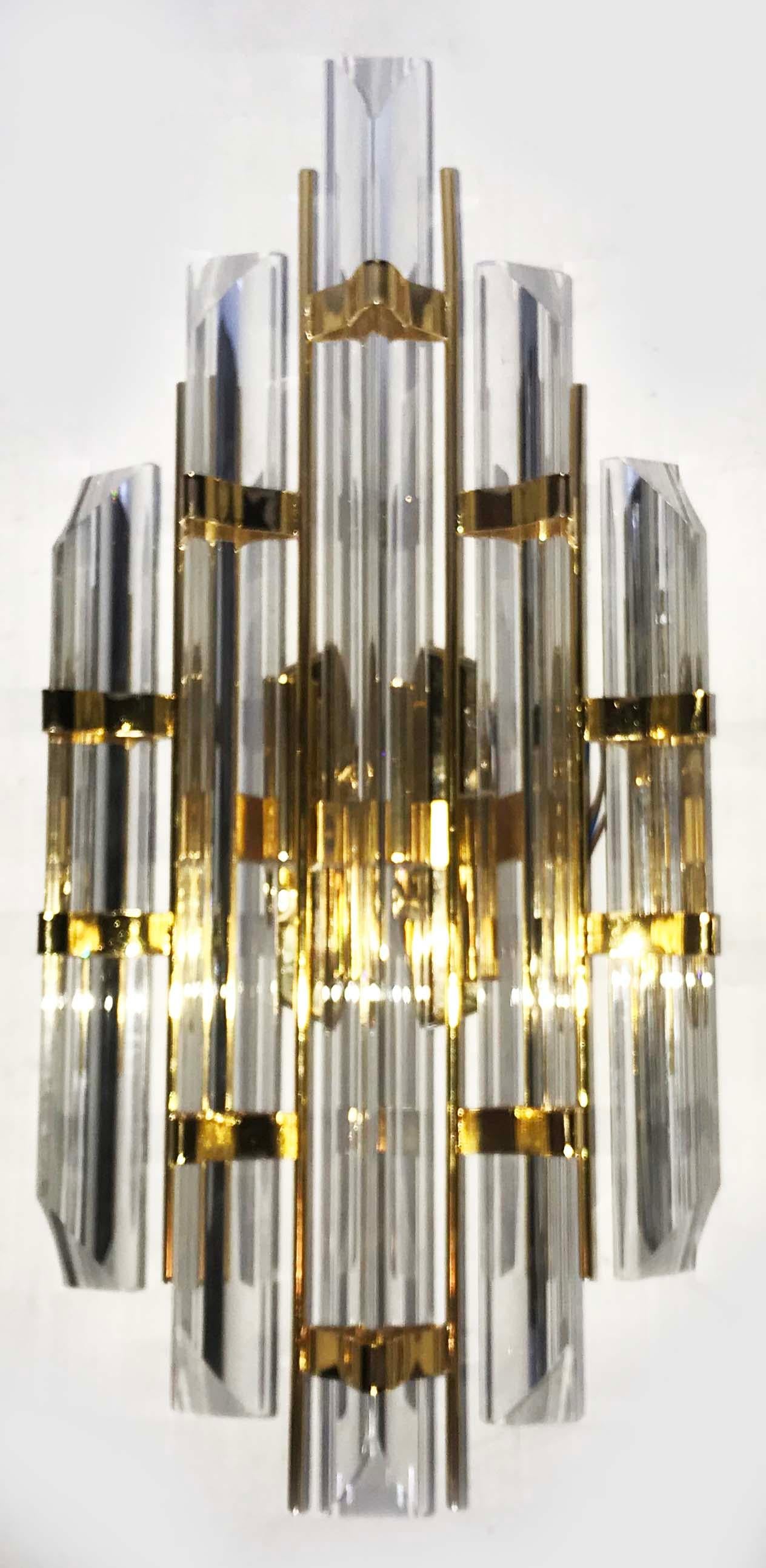 Superb pair of Murano glass sconces, 2 pairs available
2 lights per sconce, 60 watt max bulb
US wired and in working condition
Measures: Back plate 4.75 diameter.