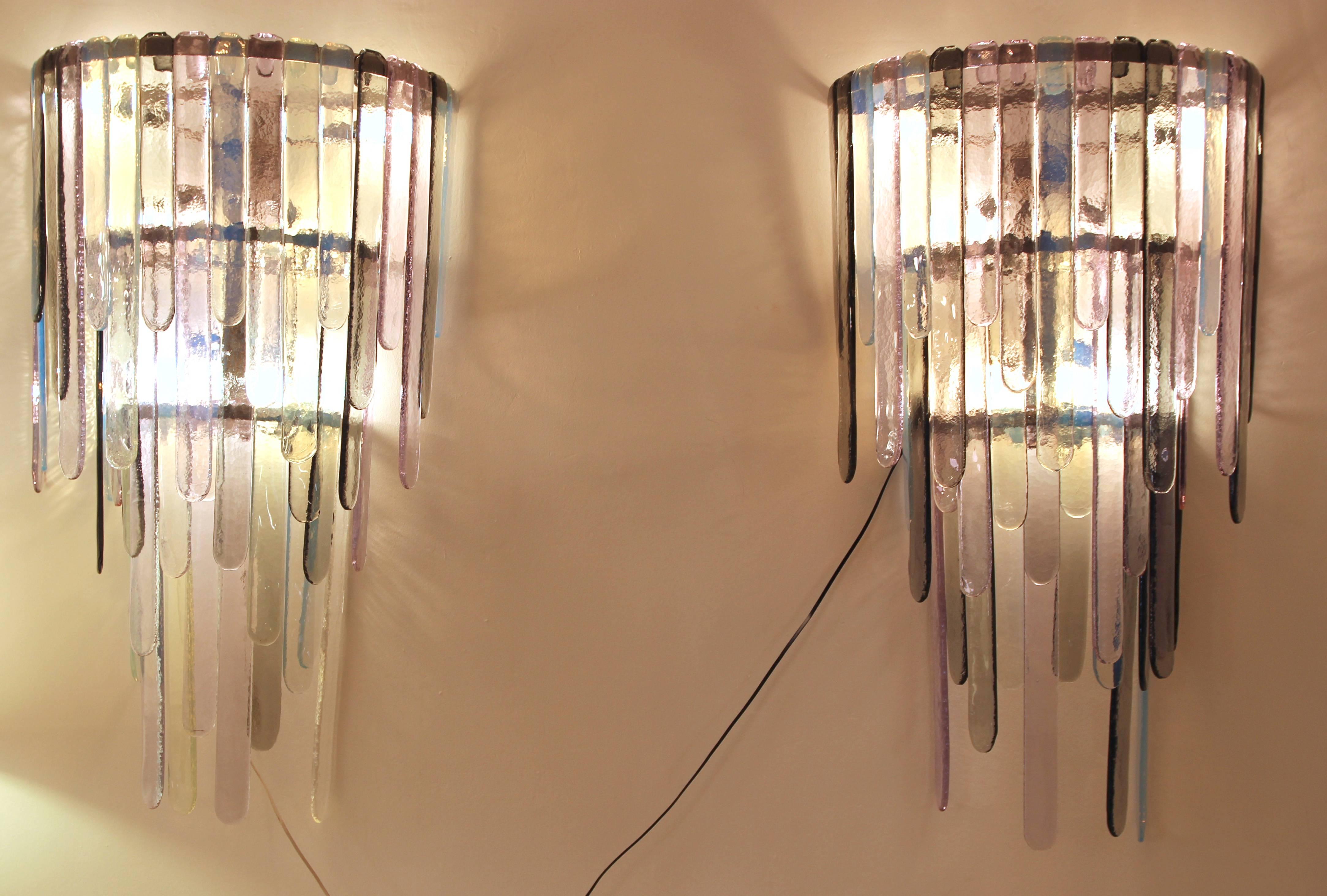 Pair of Murano Glass Sconces in the Style of Leucos, circa 2000, Italy. 3