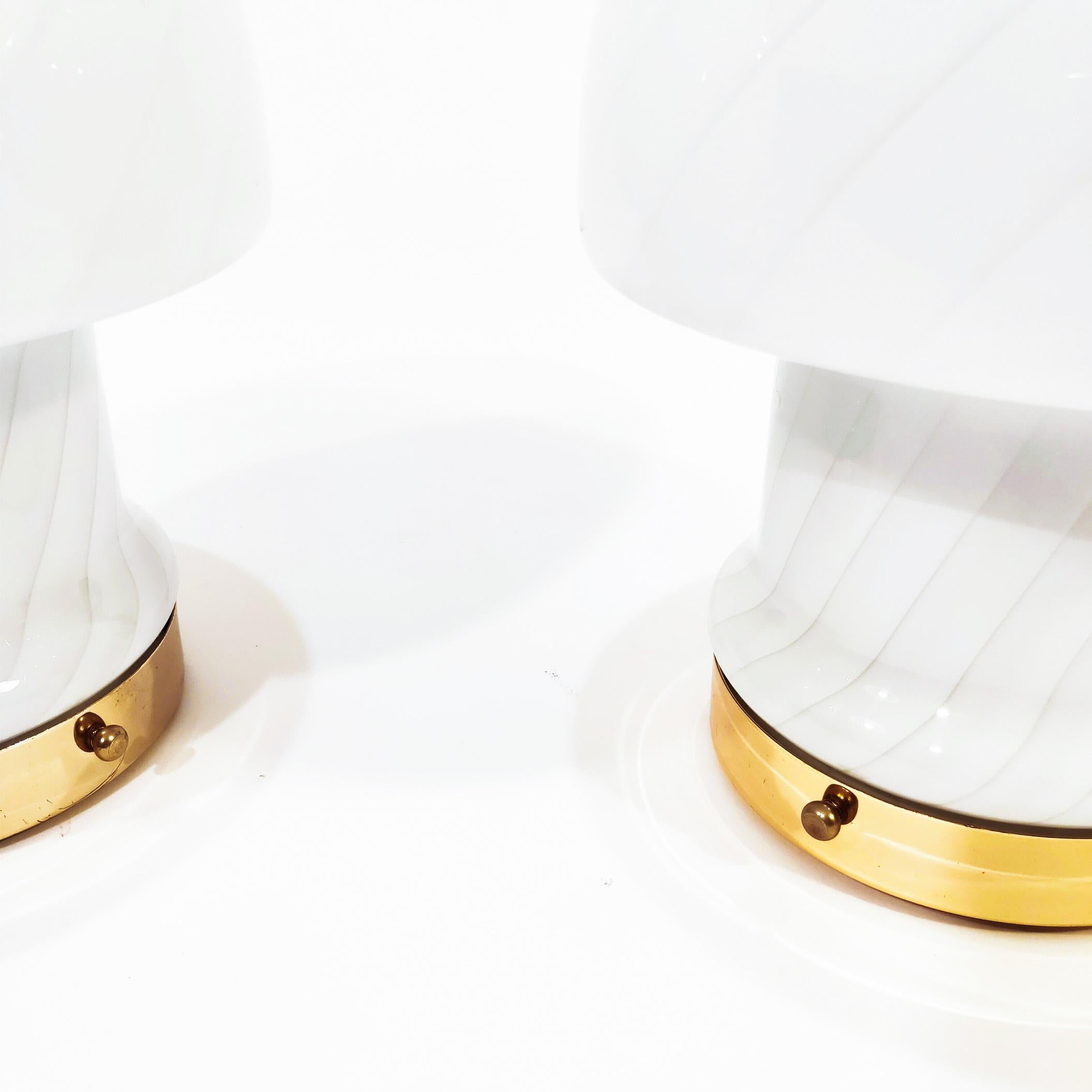 Italian Pair of murano glass Spaceage table lamps from F. Fabbian, Italy, 1970s For Sale