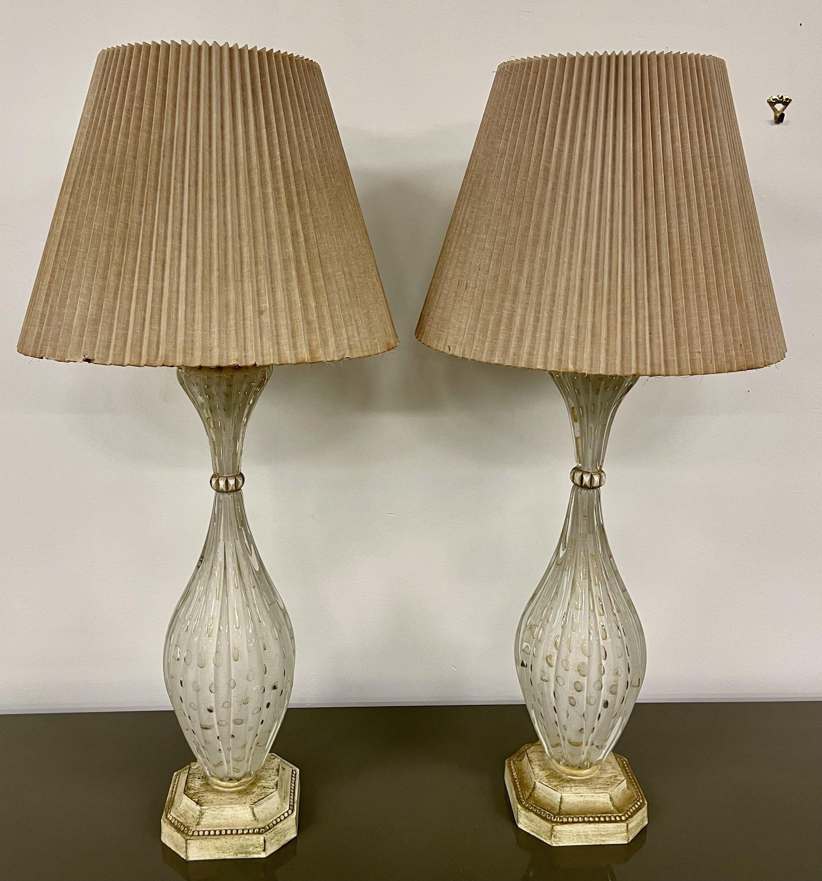 Pair of Murano Glass Speckle Table Lamps, Mid Century Modern In Good Condition In Stamford, CT