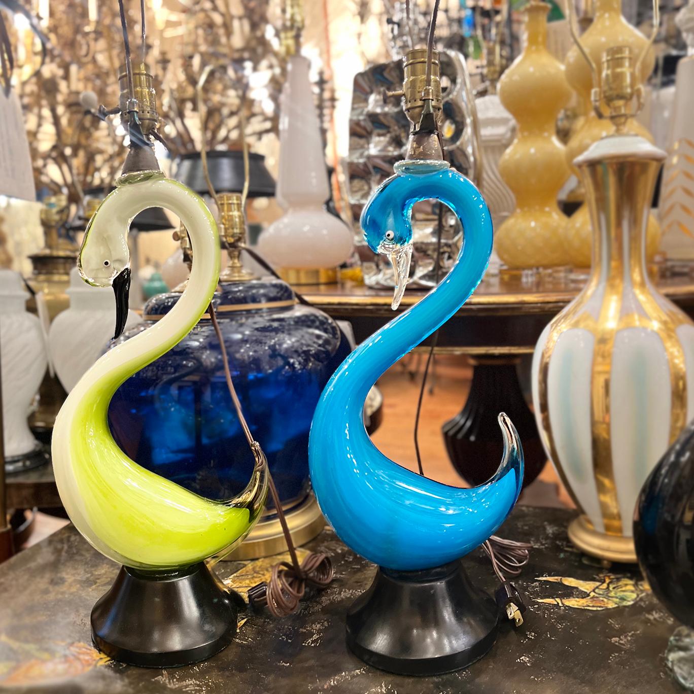 Pair of Murano Glass Swan Lamps For Sale 4