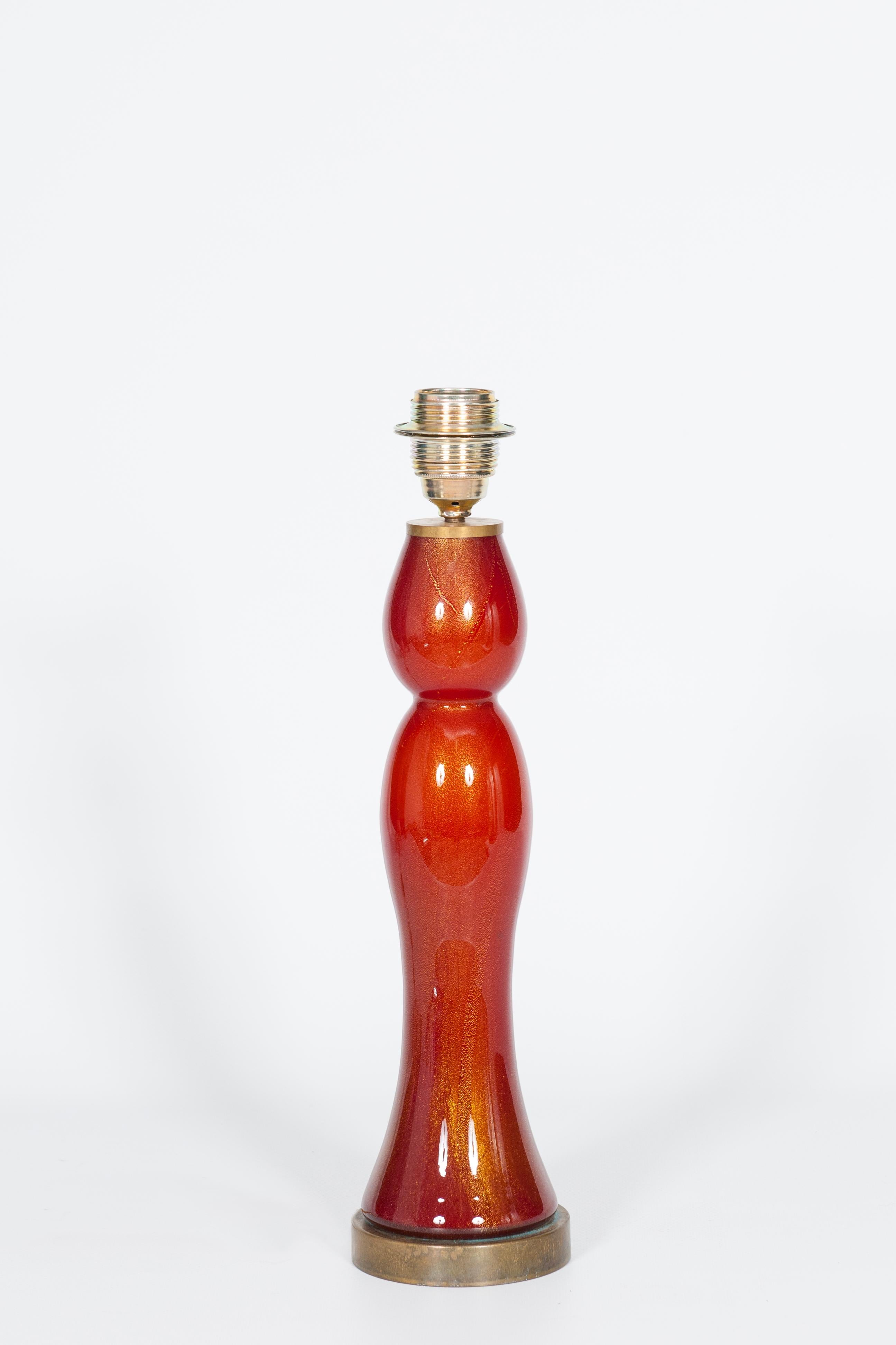 Pair of Murano Glass Table Lamps Coral and Gold Leaf Color, 1980s For Sale 3
