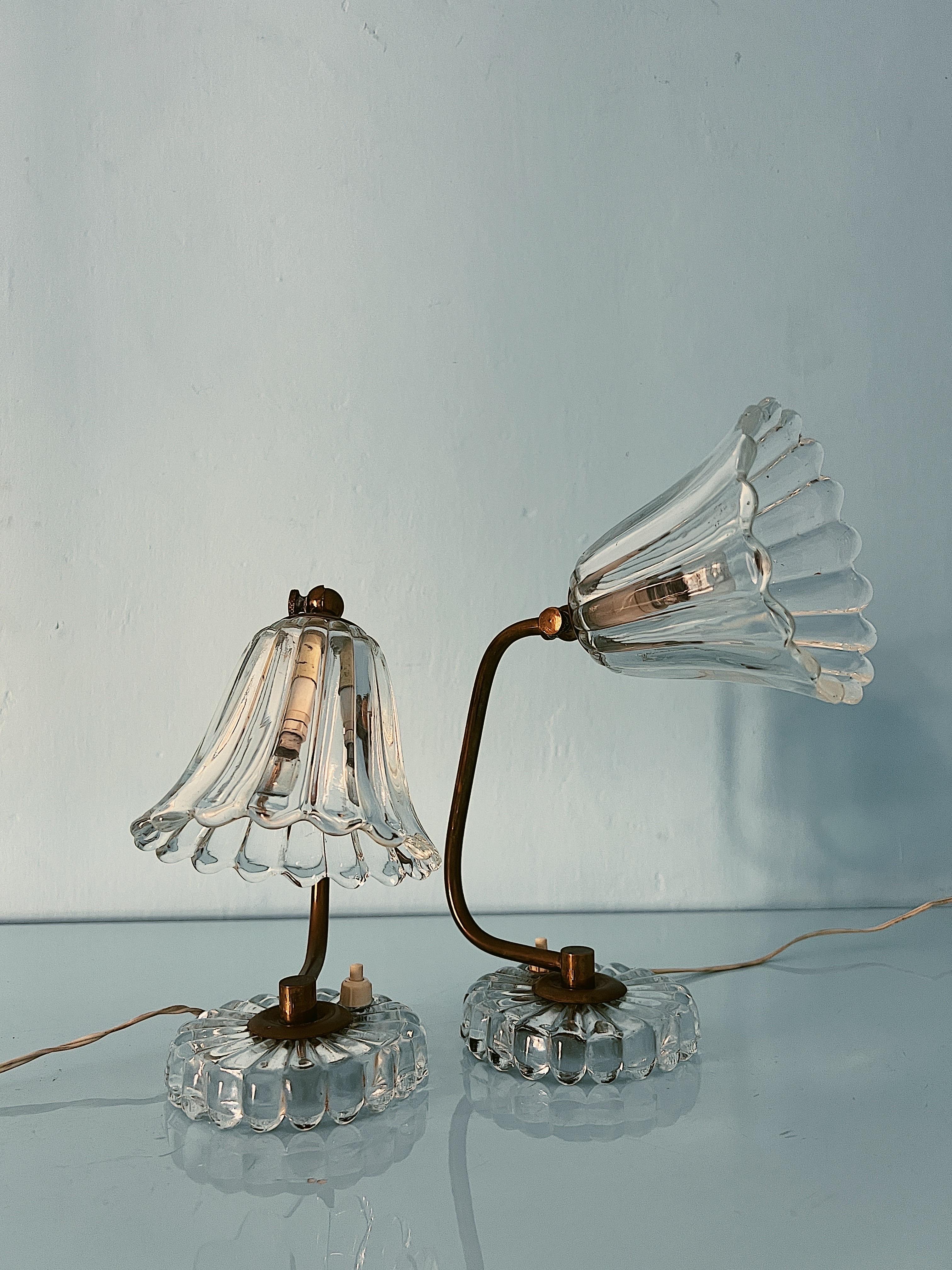 Brass Pair of Murano glass table lights by Ercole Barovier, 1940s