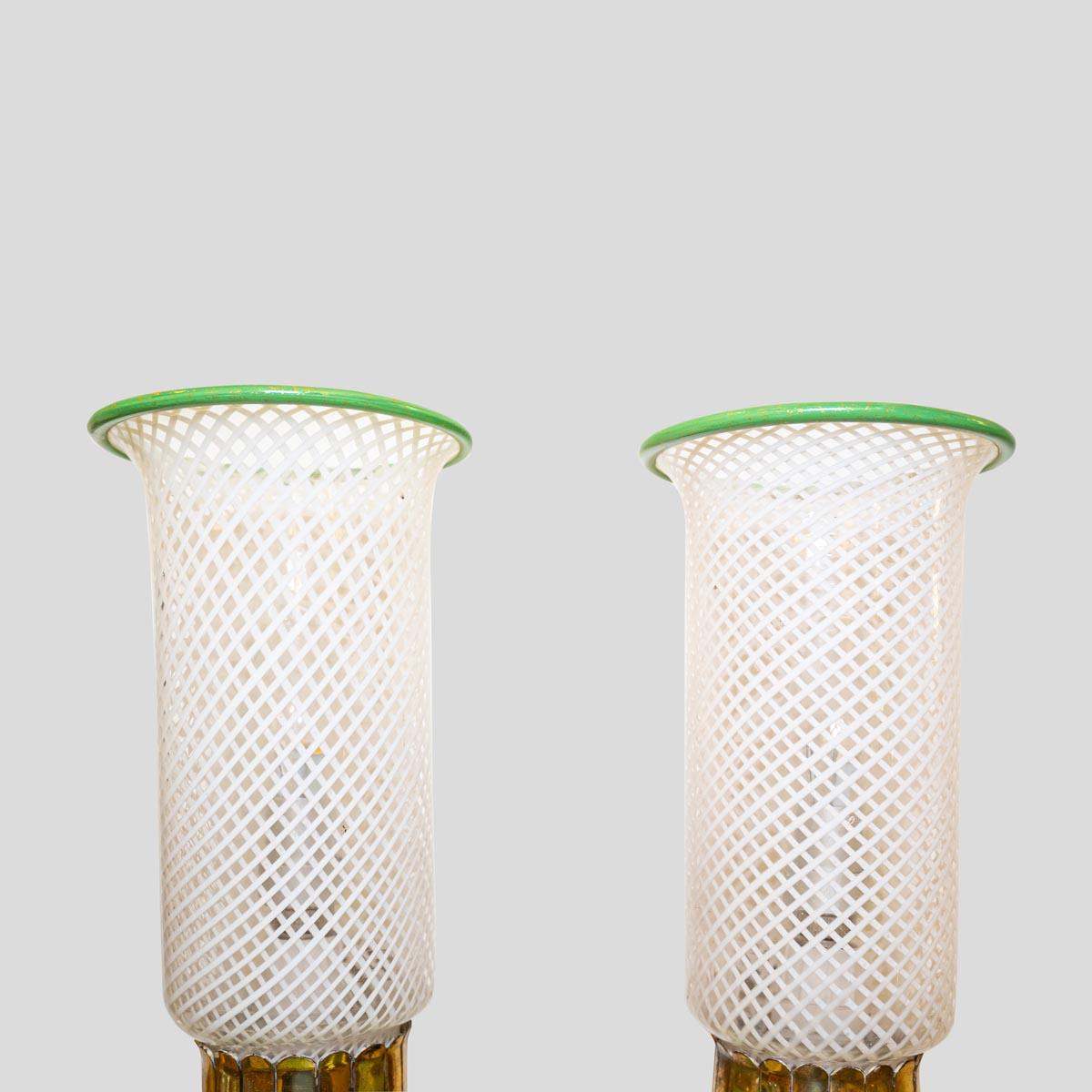 Pair of Murano glass wall lights clear white green with gold leaf decor brass For Sale 1