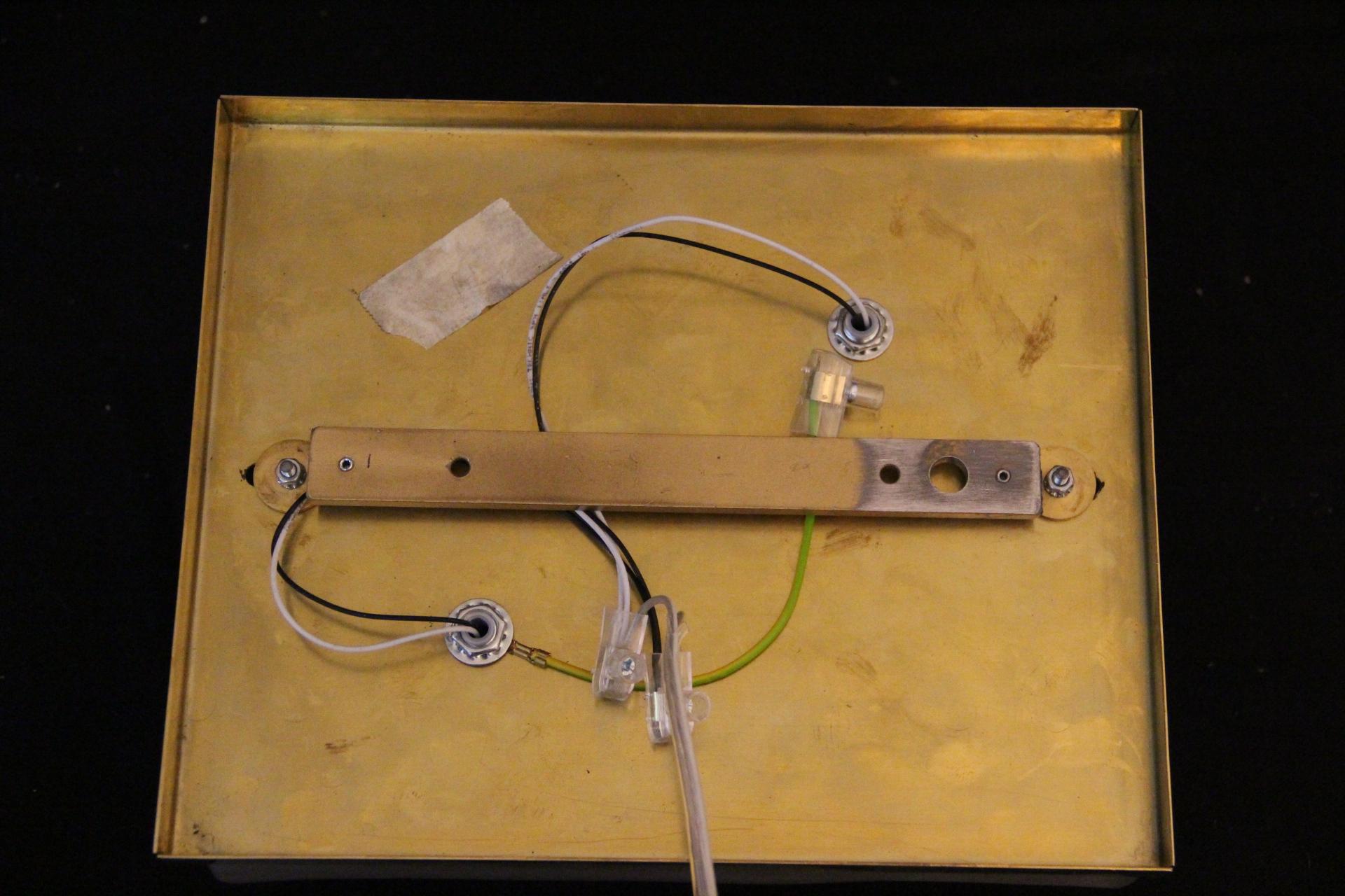 Paire d'appliques en verre de Murano à décor d'albâtre, appliques en forme de bouclier en vente 8