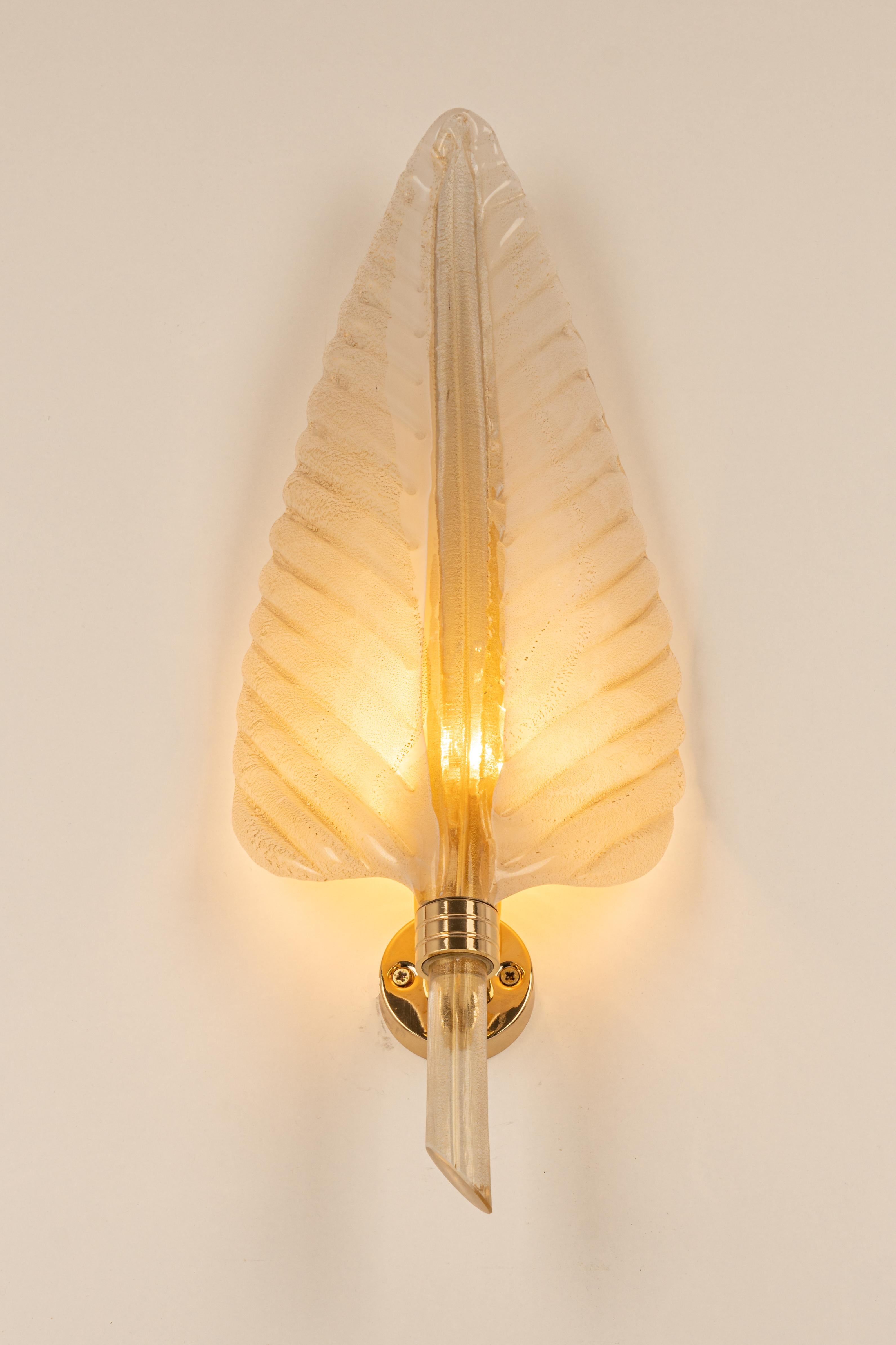 Late 20th Century Pair of Murano Glass Wall Sconces by Barovier & Toso, Italy, 1970s For Sale