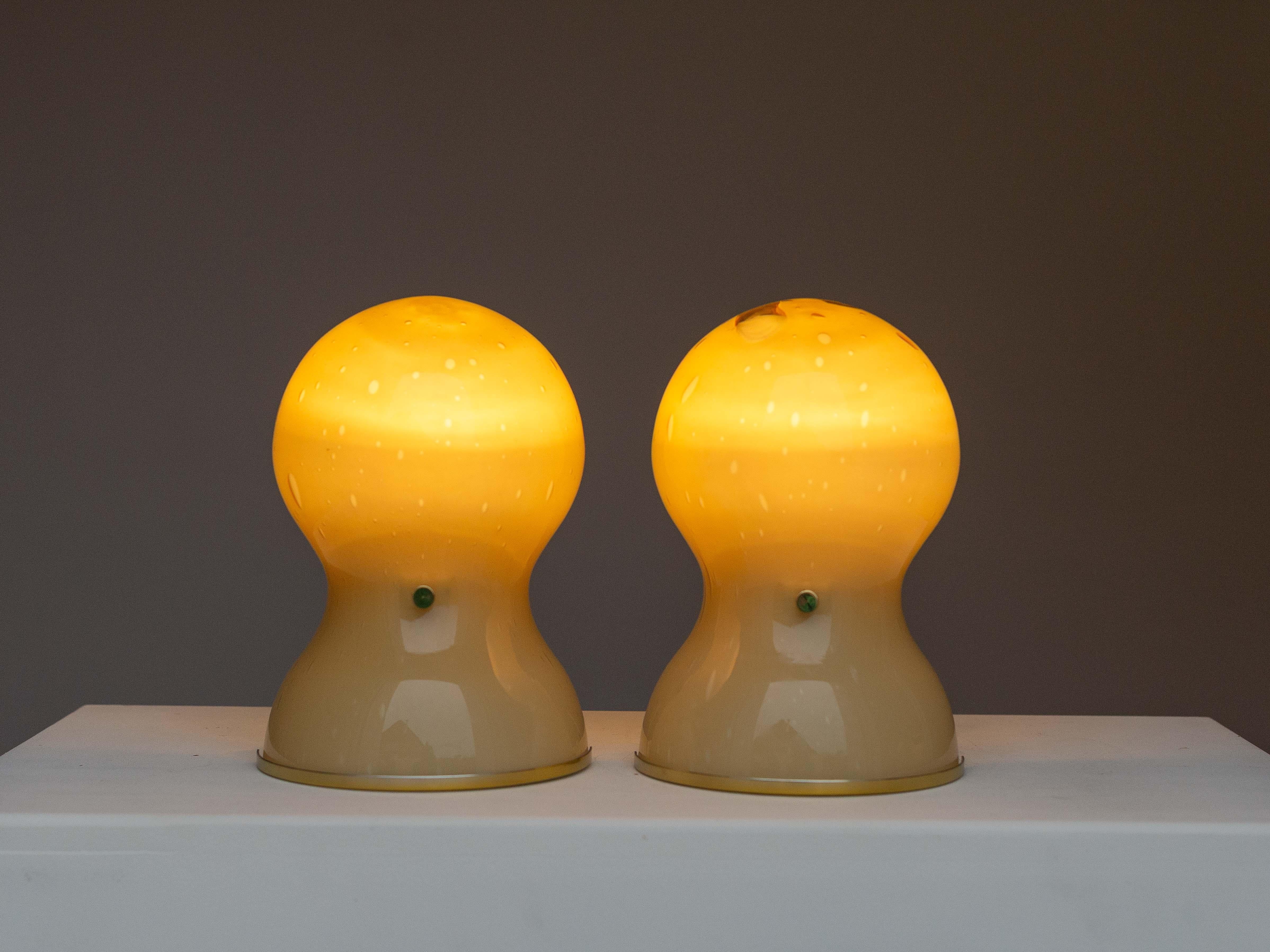 Pair of Murano Glass Wall Sconces - Glass & Brass Doria Leuchten - Germany 1960s In Excellent Condition For Sale In ROUEN, Normandie