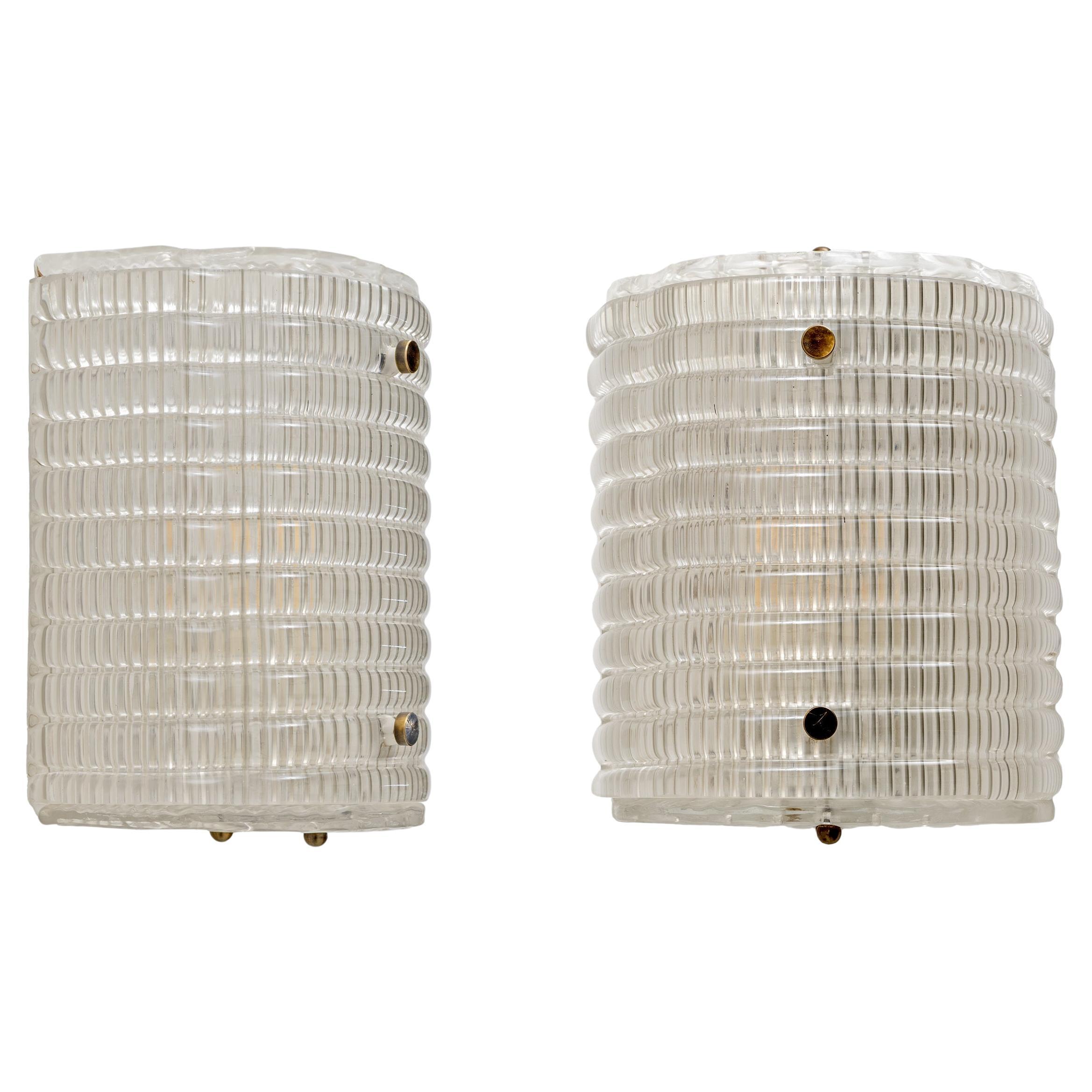 Pareja de apliques de cristal de Murano con textura acanalada en venta