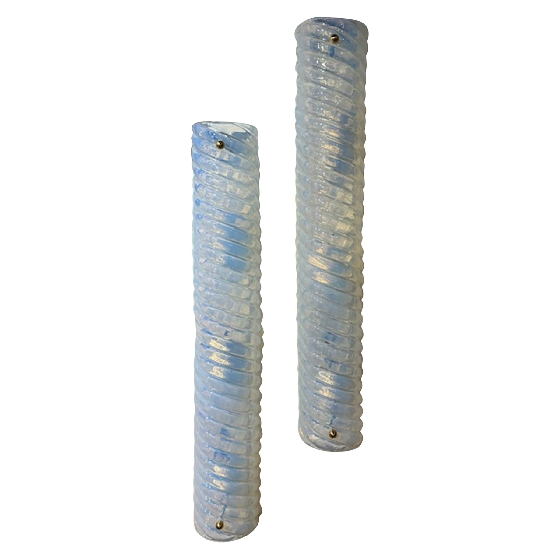 Paire d'appliques barils opalescents de Murano
