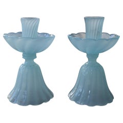 Coppia di candelieri in vetro opalescente di Murano, Italia, inizio 1900