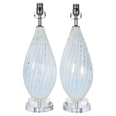 Paire de lampes en verre opalin de Murano