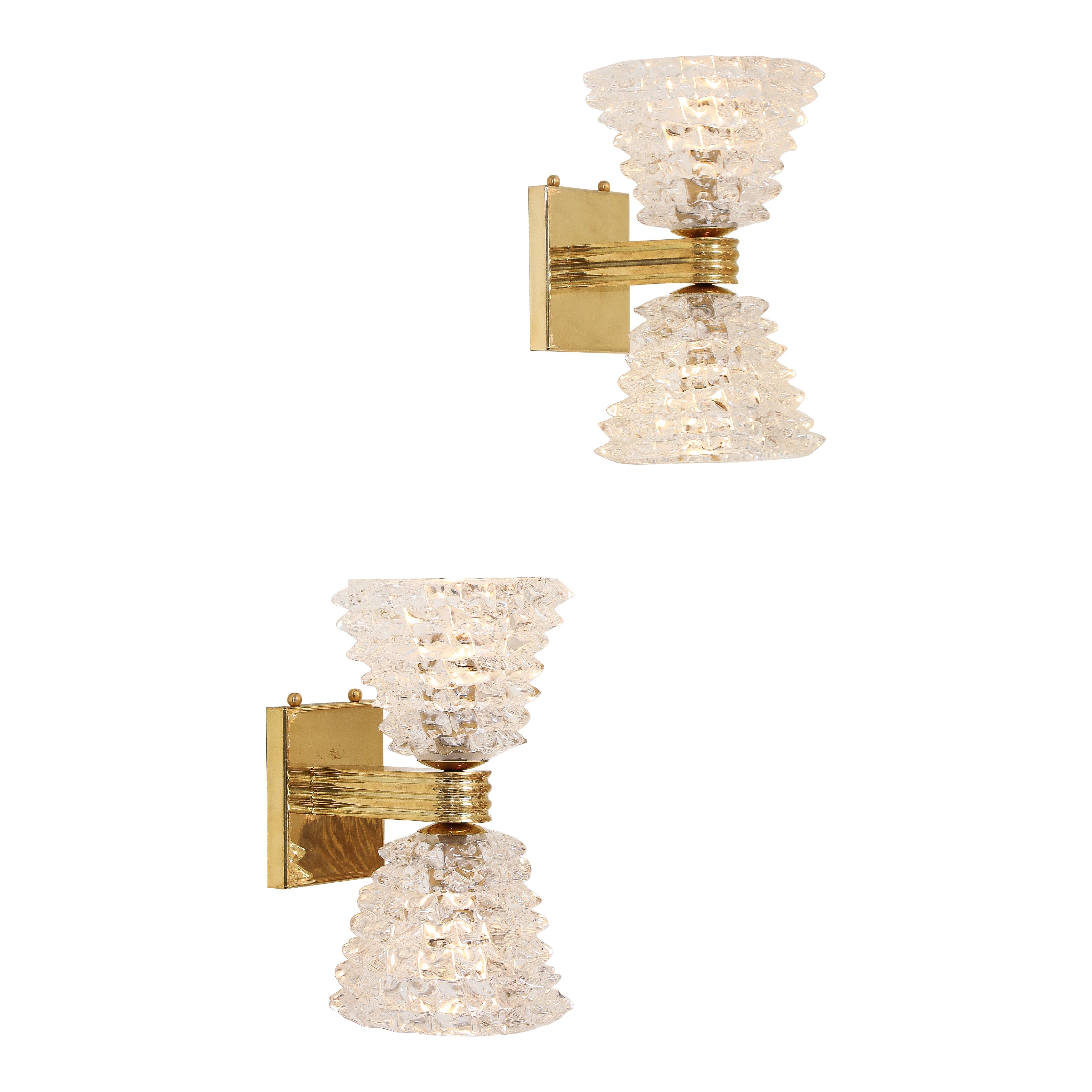 Pair of Murano "Rostrato" Glass and Unlacquered Brass Sconces, Italy For Sale