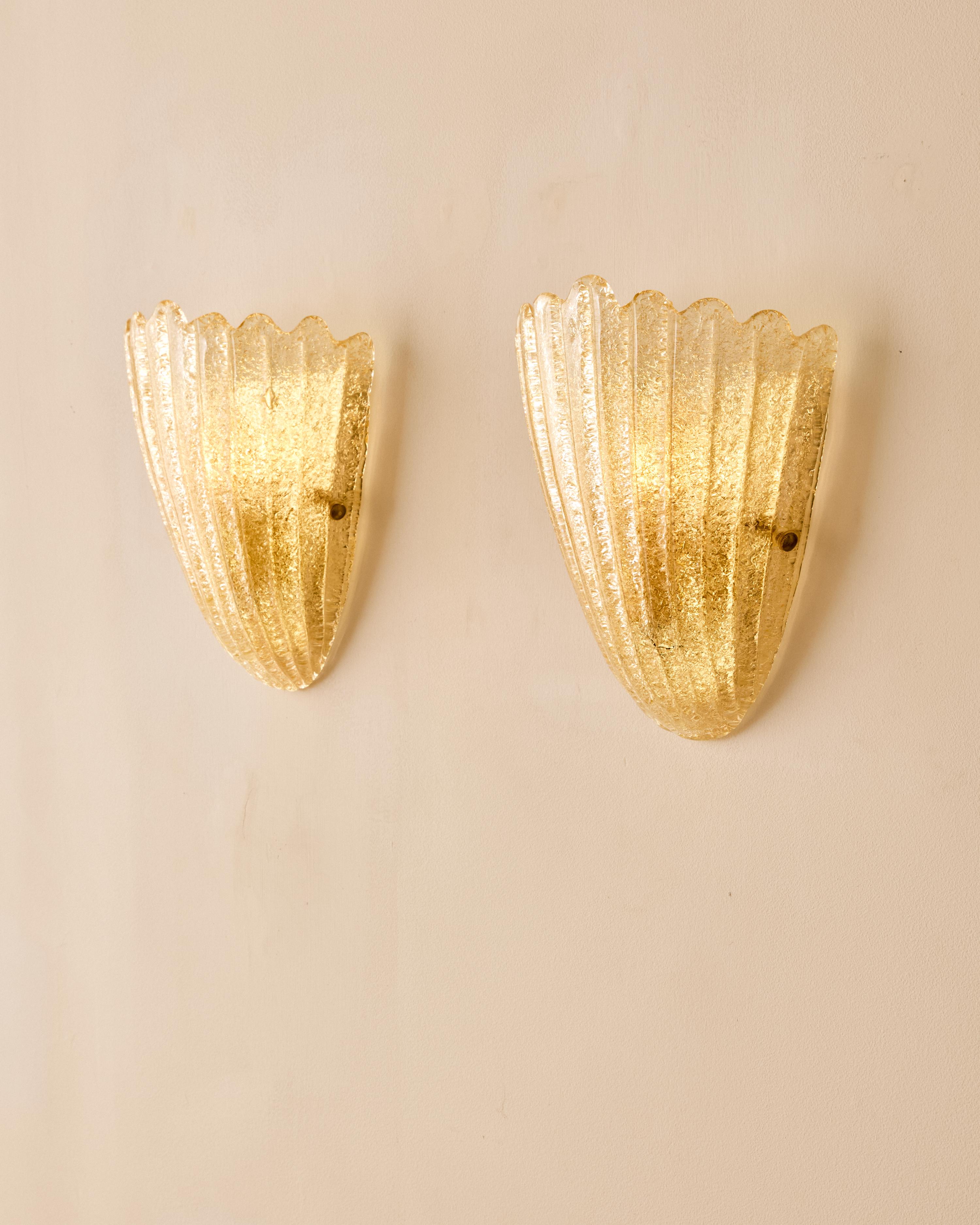 Italian Pair of Murano Shell Wall Sconces For Sale