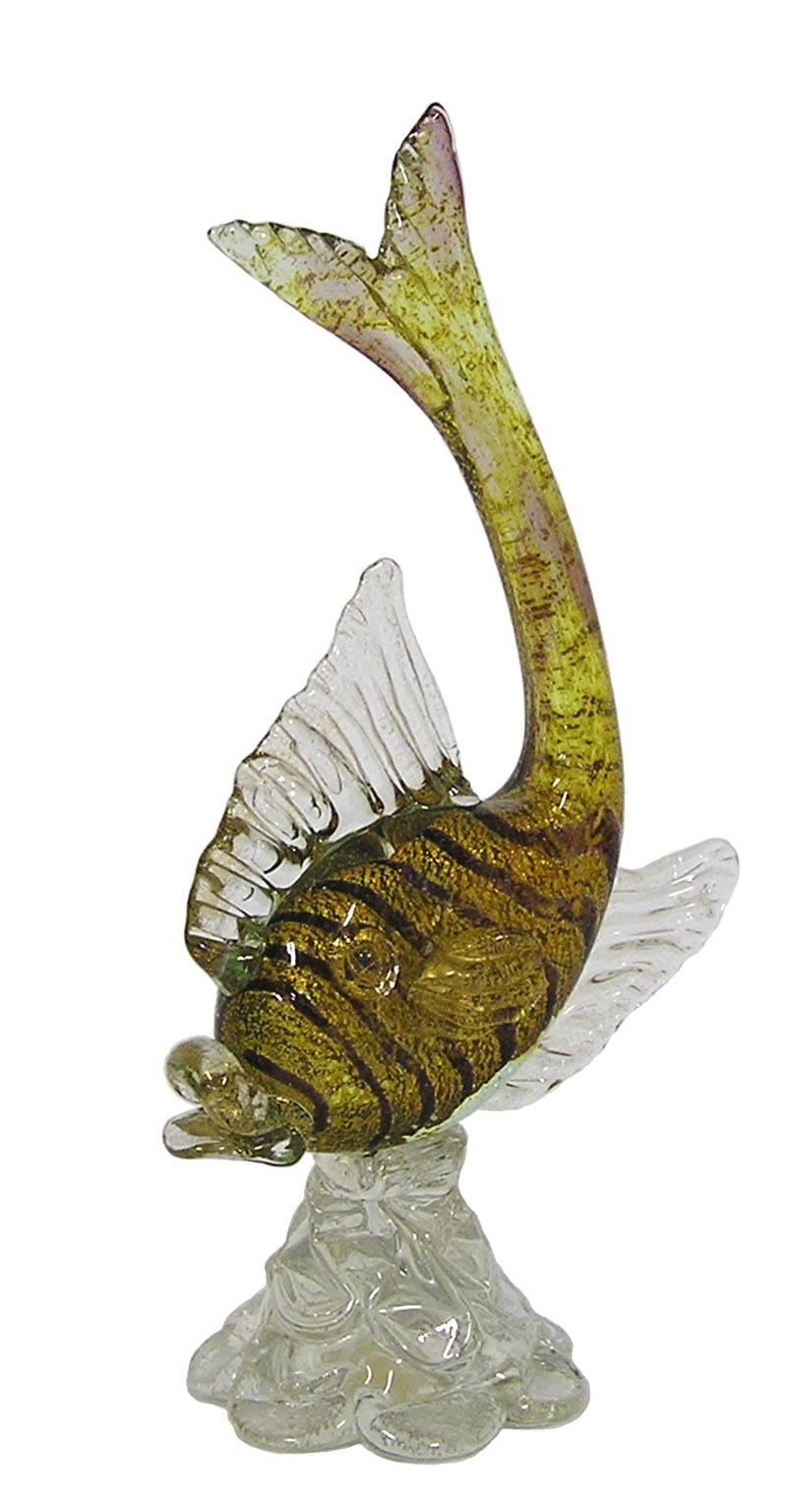 Pair of Murano Sommerso Italian Art Glass Fish Sculptures In Excellent Condition In Winnipeg, Manitoba