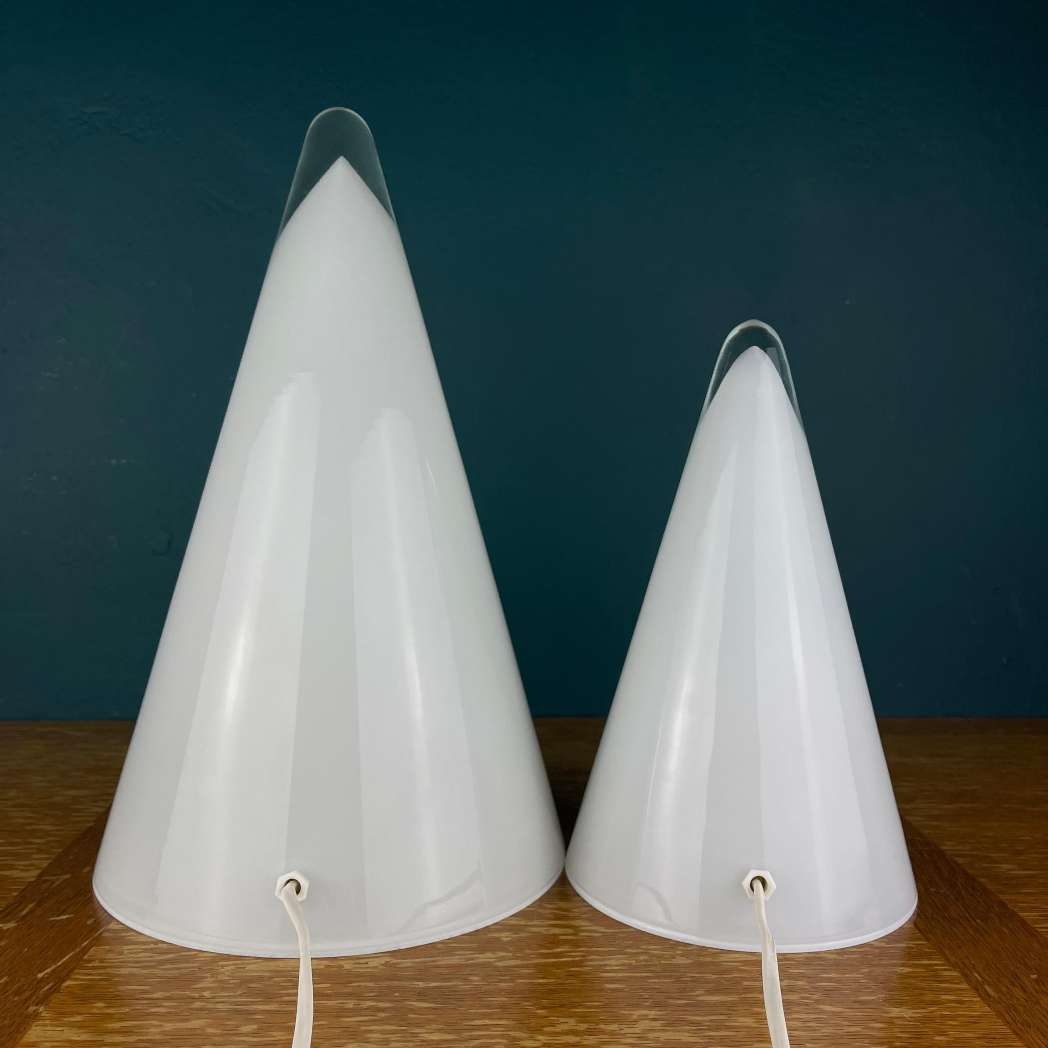 Pair of Murano Table Lamps Cone, Italy, 1970s For Sale 4